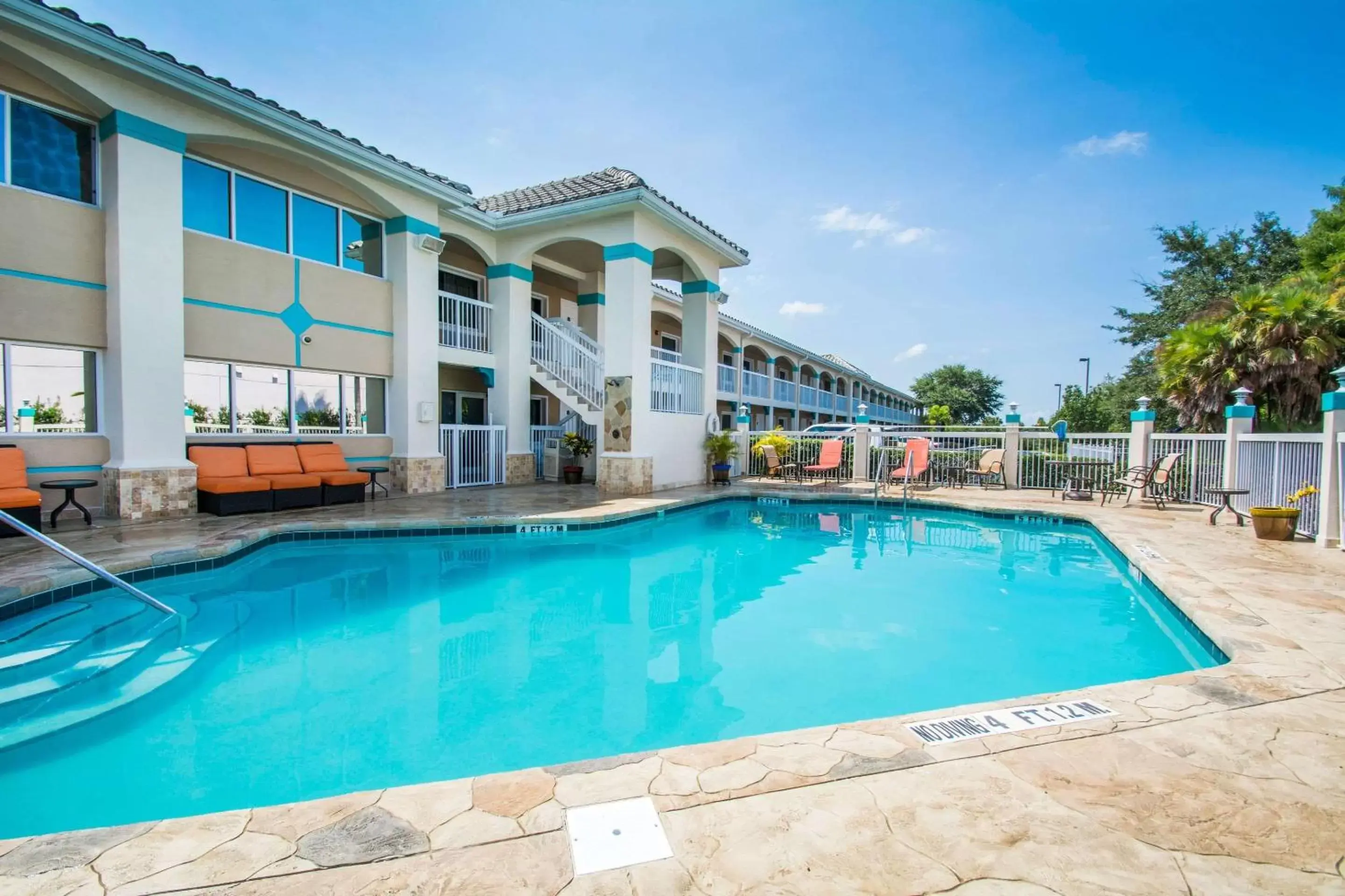 On site, Swimming Pool in Quality Inn Clermont West Kissimmee