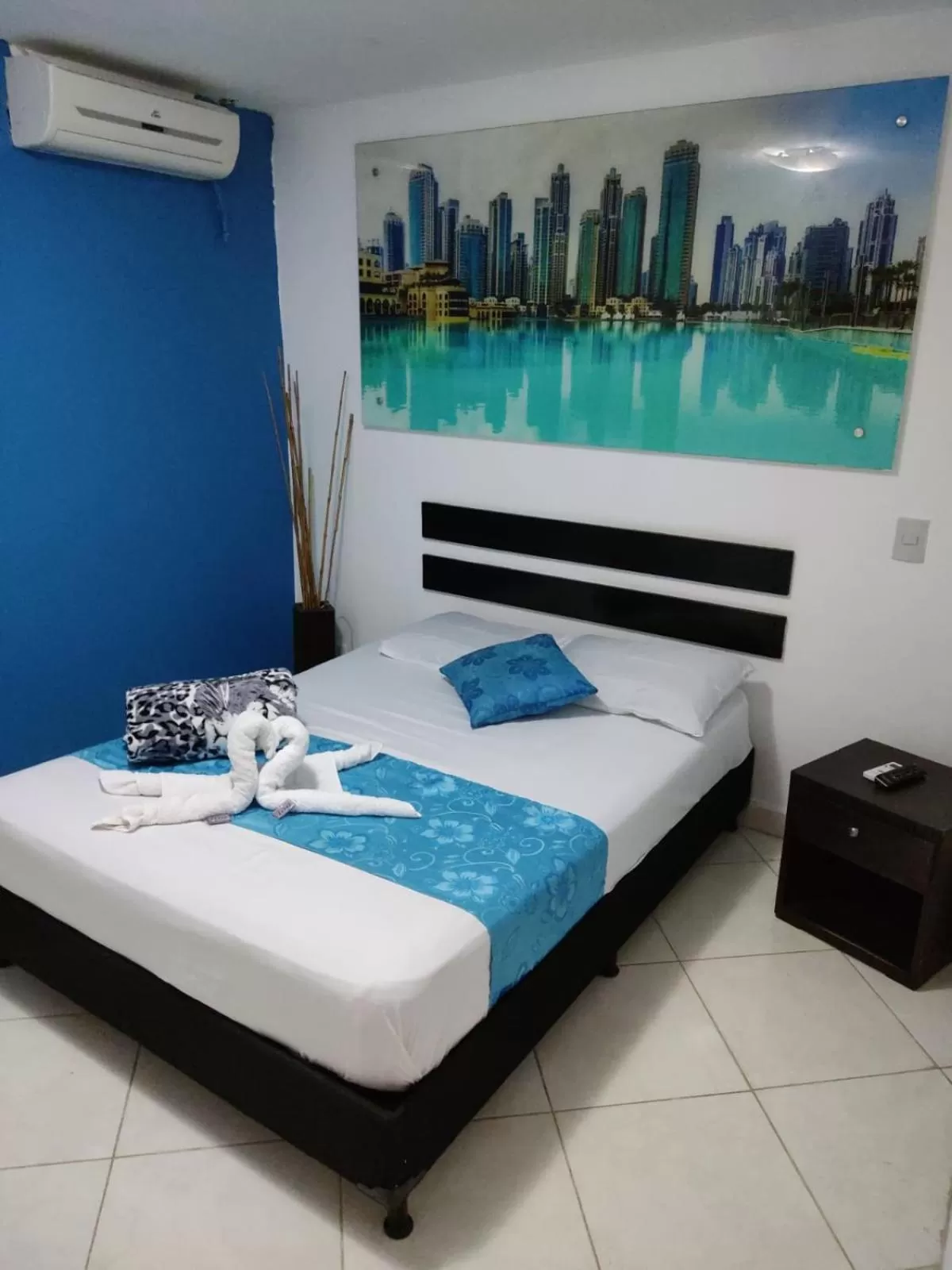 Bed in Hotel Miami Beach