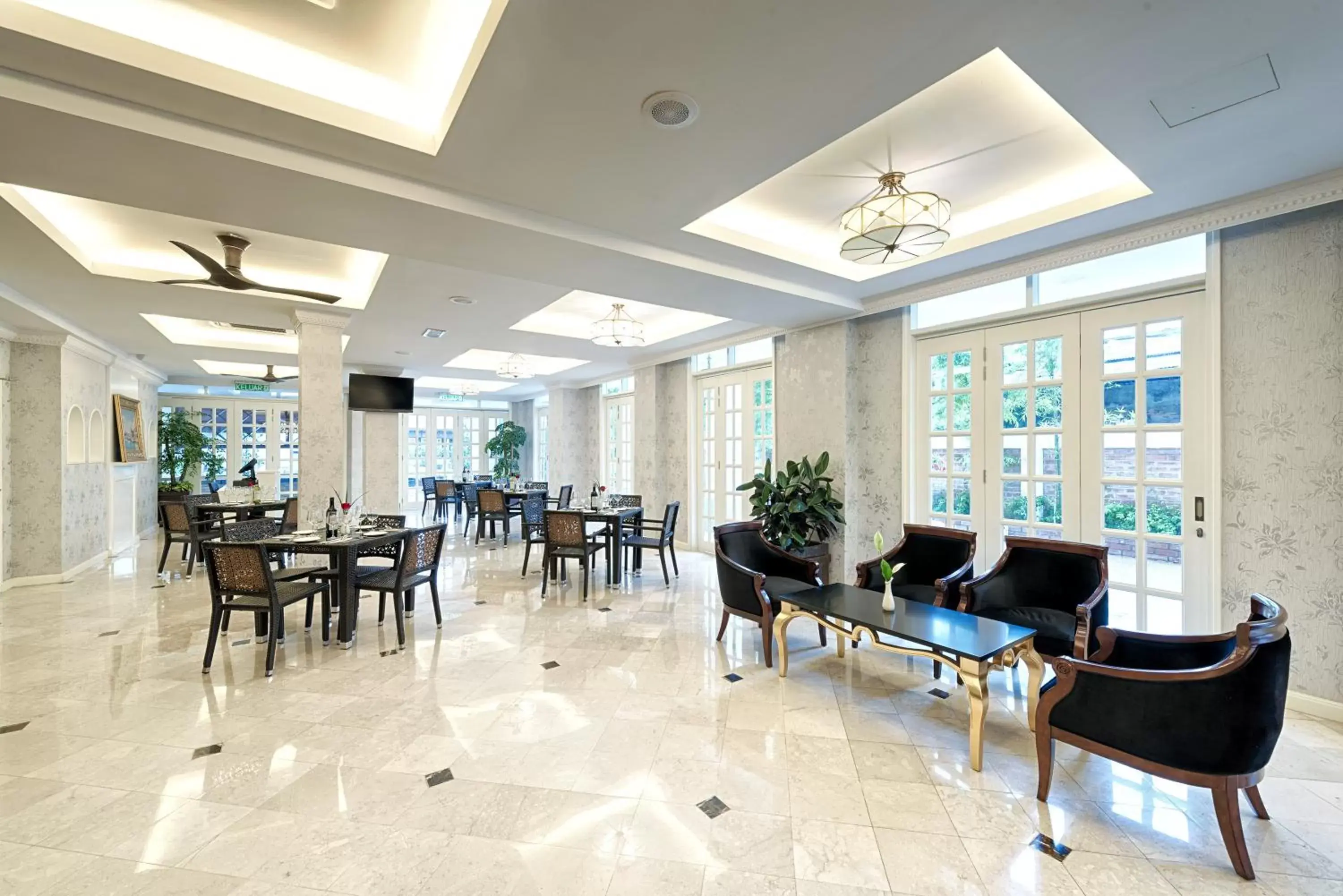 Lobby or reception, Restaurant/Places to Eat in RC Hotel Melaka