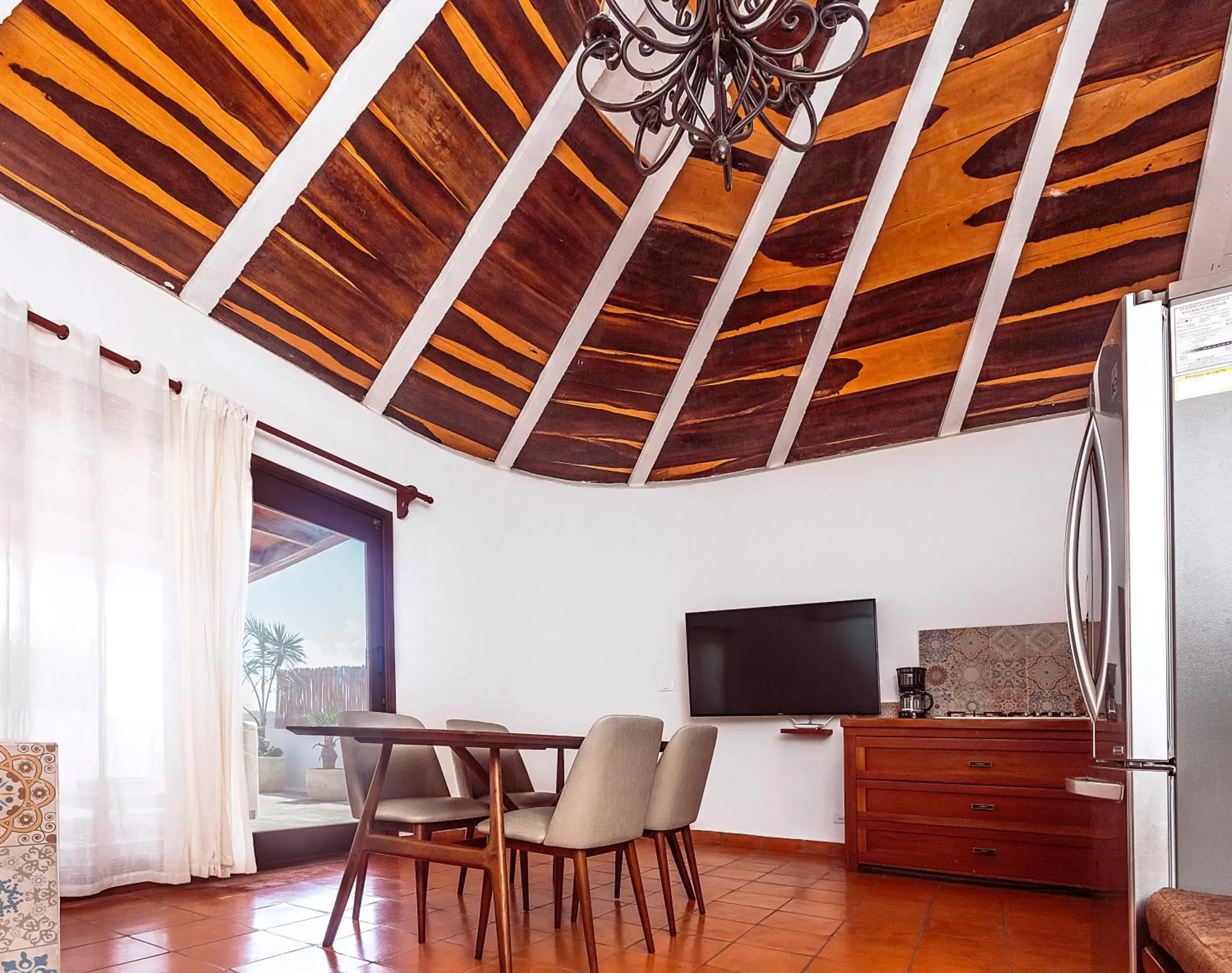 Communal lounge/ TV room, Seating Area in Fabiola Condo Hotel