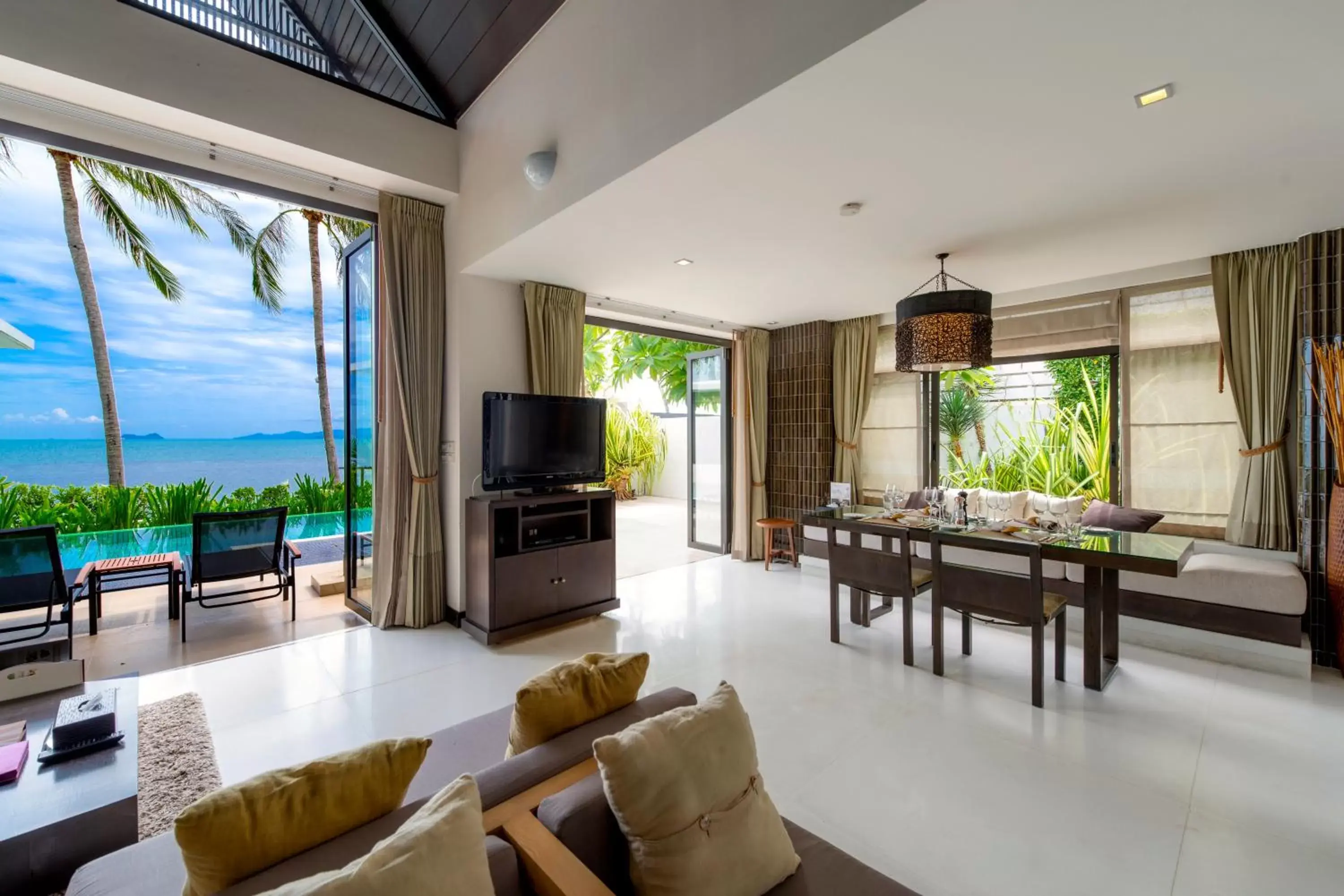 Communal lounge/ TV room, Seating Area in The Sea Koh Samui Resort and Residences by Tolani - SHA Extra Plus