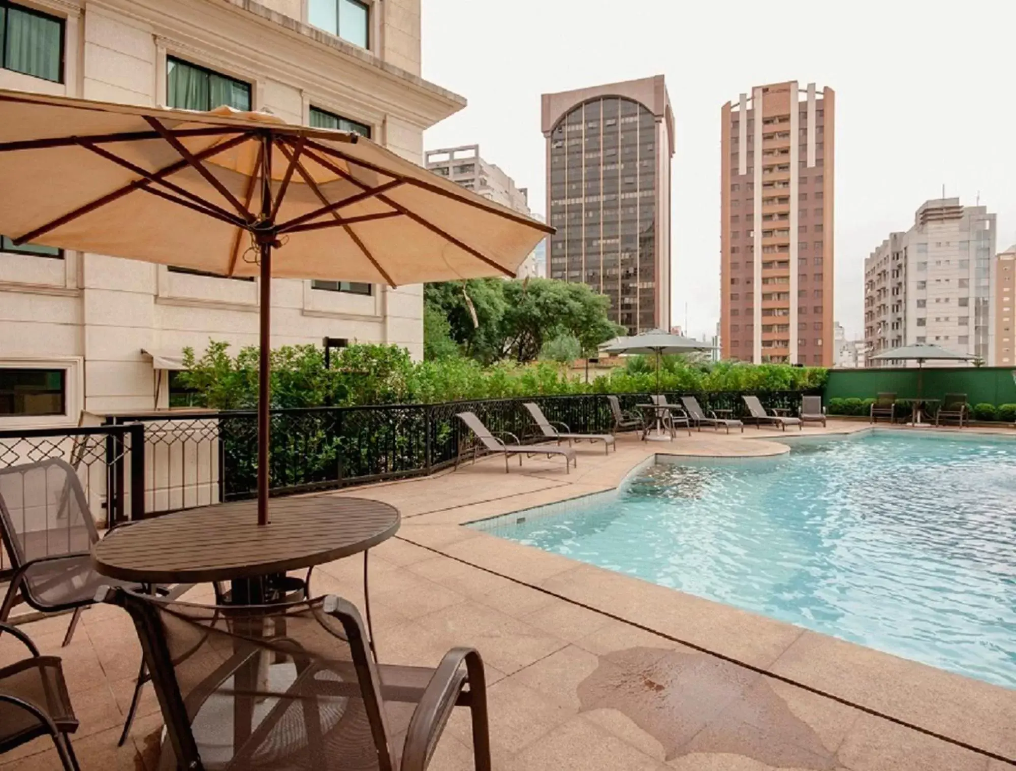 Property building, Swimming Pool in The Universe Paulista by Intercity - São Paulo