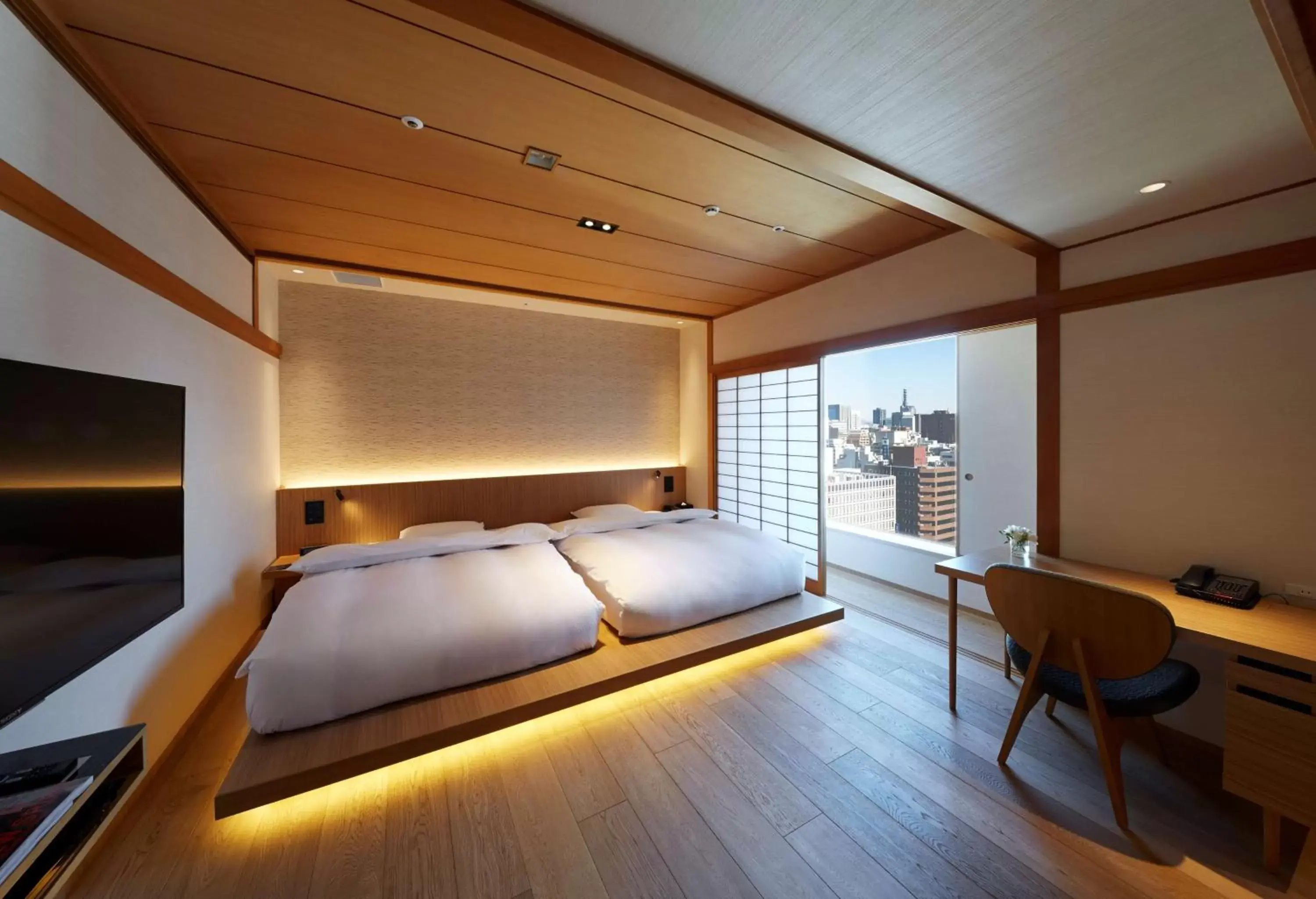 Bedroom, Bed in Hilton Nagoya Hotel