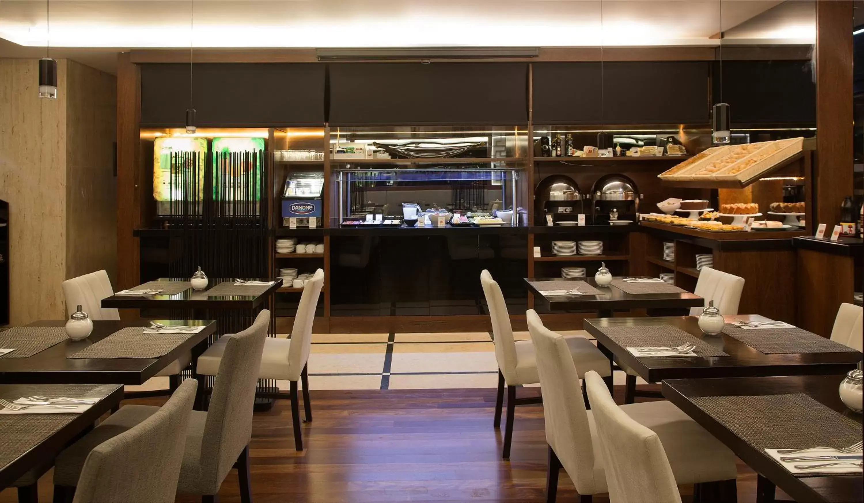 Restaurant/Places to Eat in TURIM Saldanha Hotel