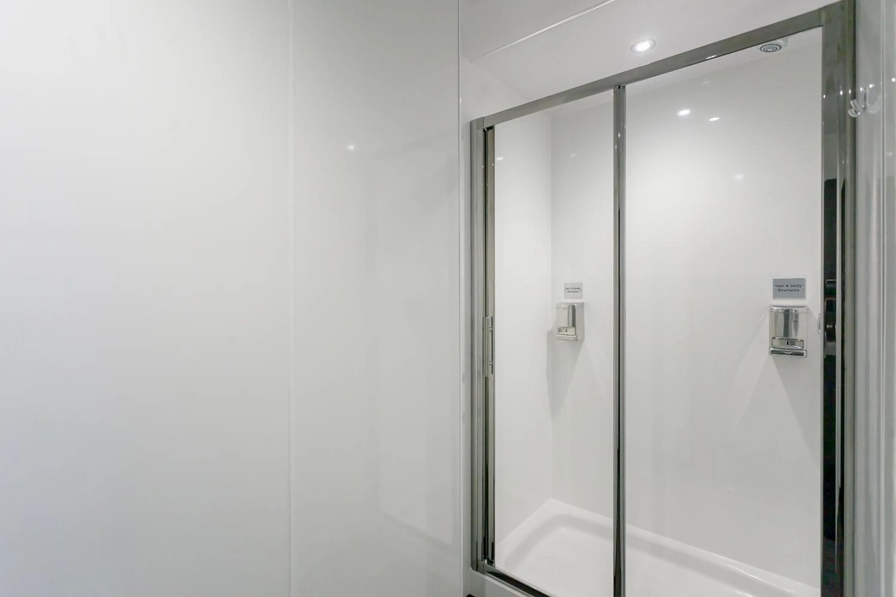 Shower in West End Hotel