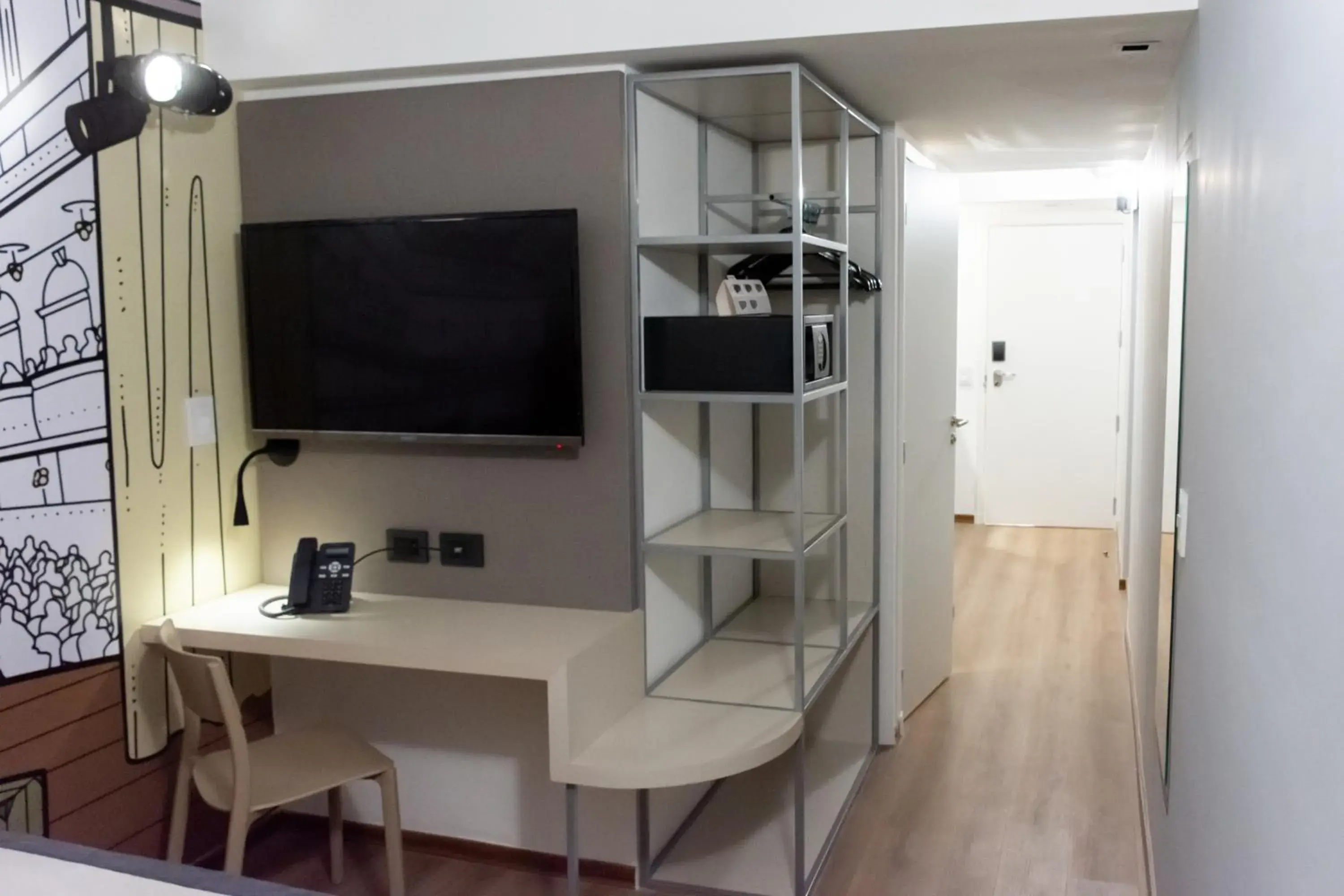 TV and multimedia, TV/Entertainment Center in ibis Styles Buenos Aires Florida