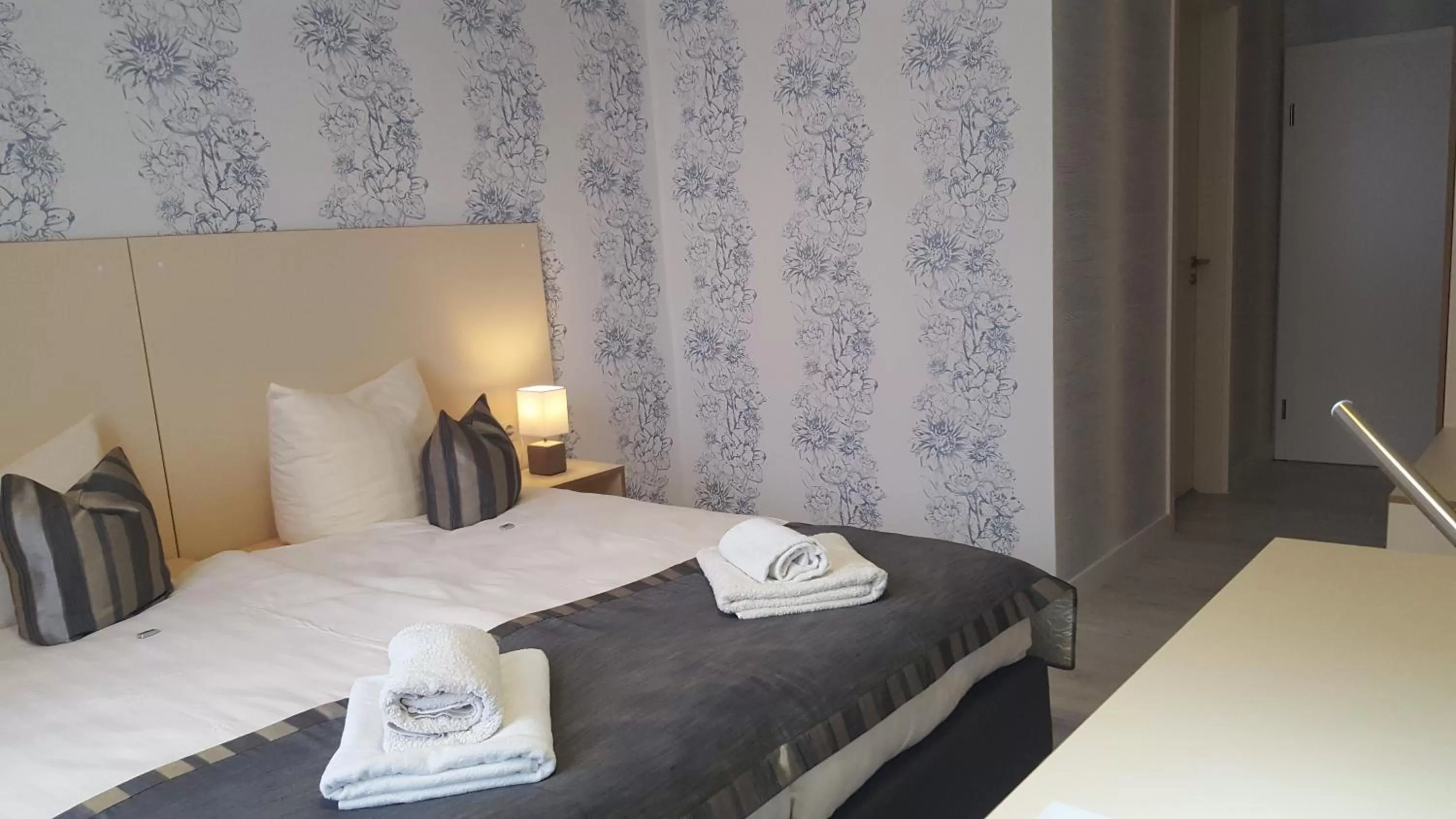 Photo of the whole room, Bed in Novel Hotel