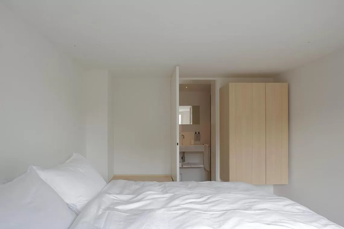 Photo of the whole room, Bed in BAR10ZIMMER