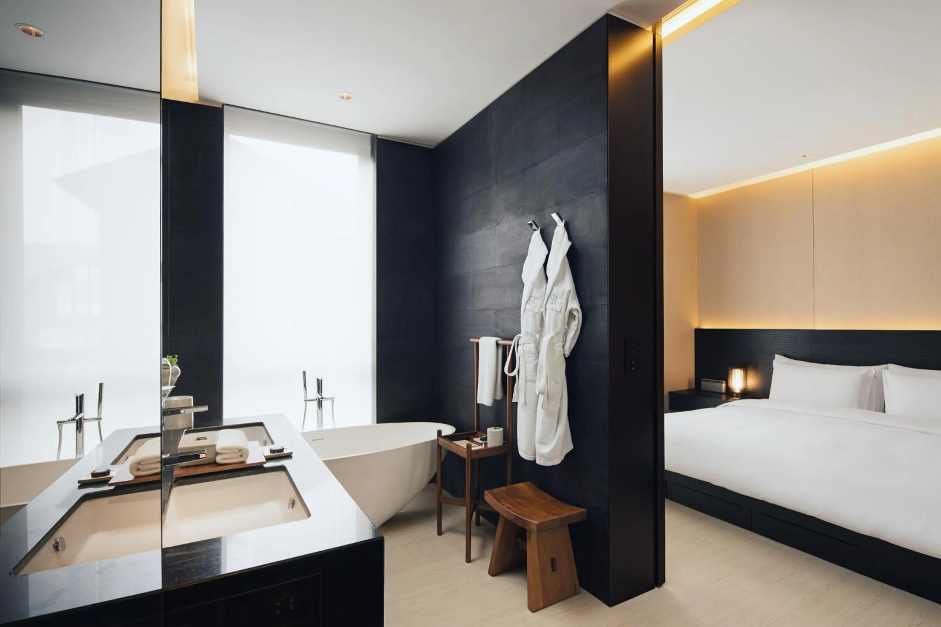 Bathroom, Bed in The Temple House