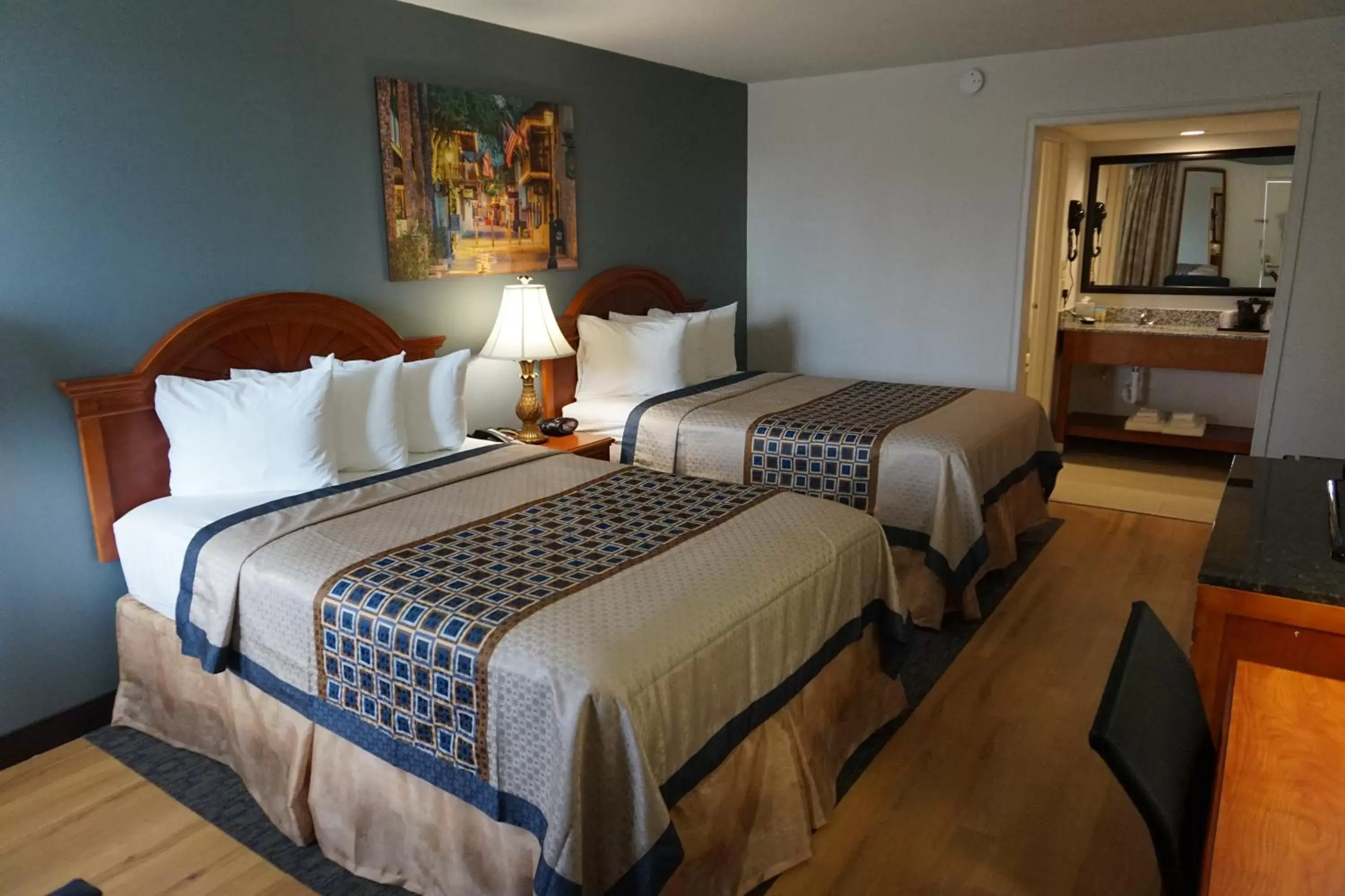 Property building, Bed in Smart Stay Inn - Saint Augustine
