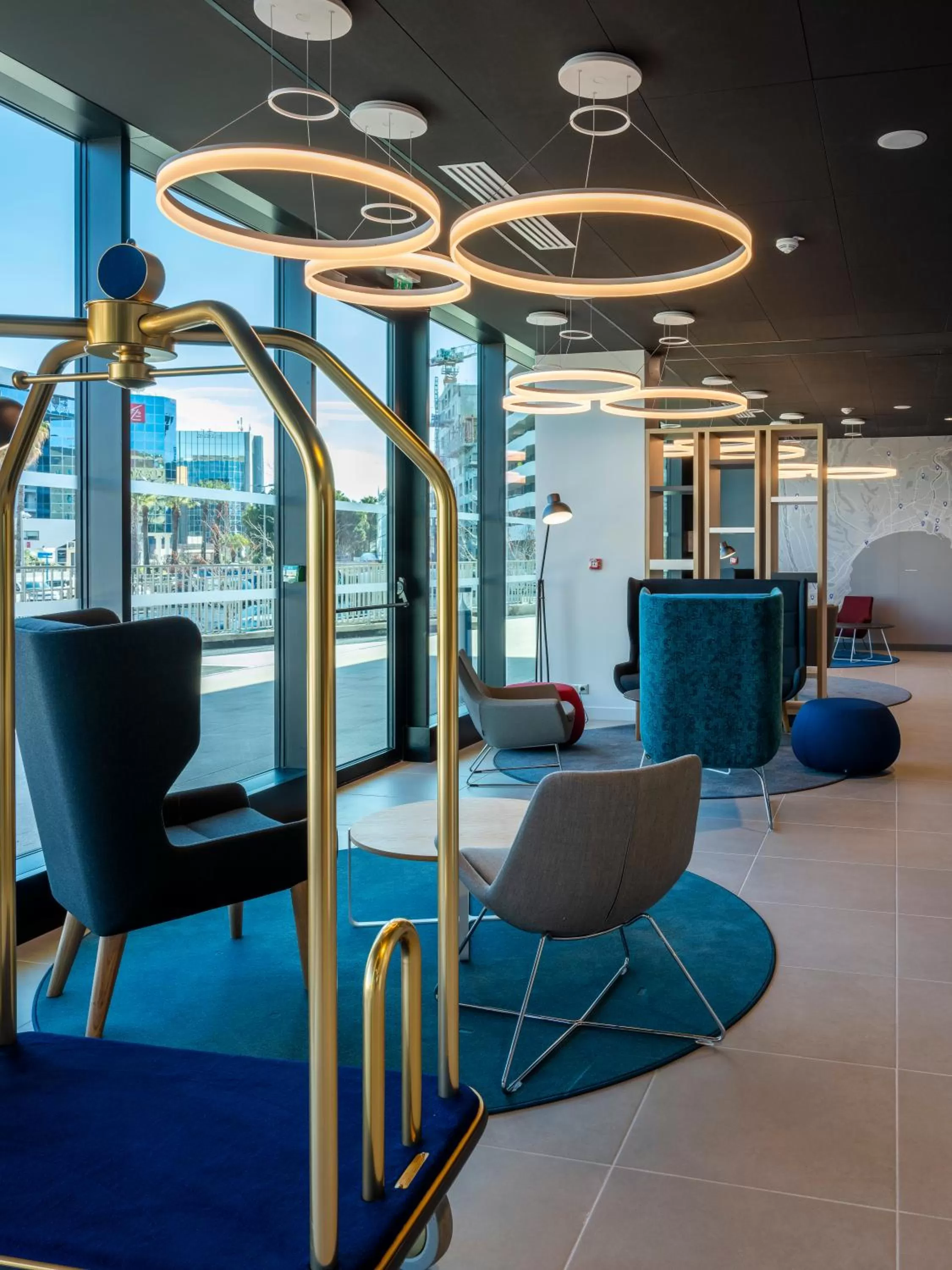 Lobby or reception in Holiday Inn Express - Nice - Grand Arenas by IHG