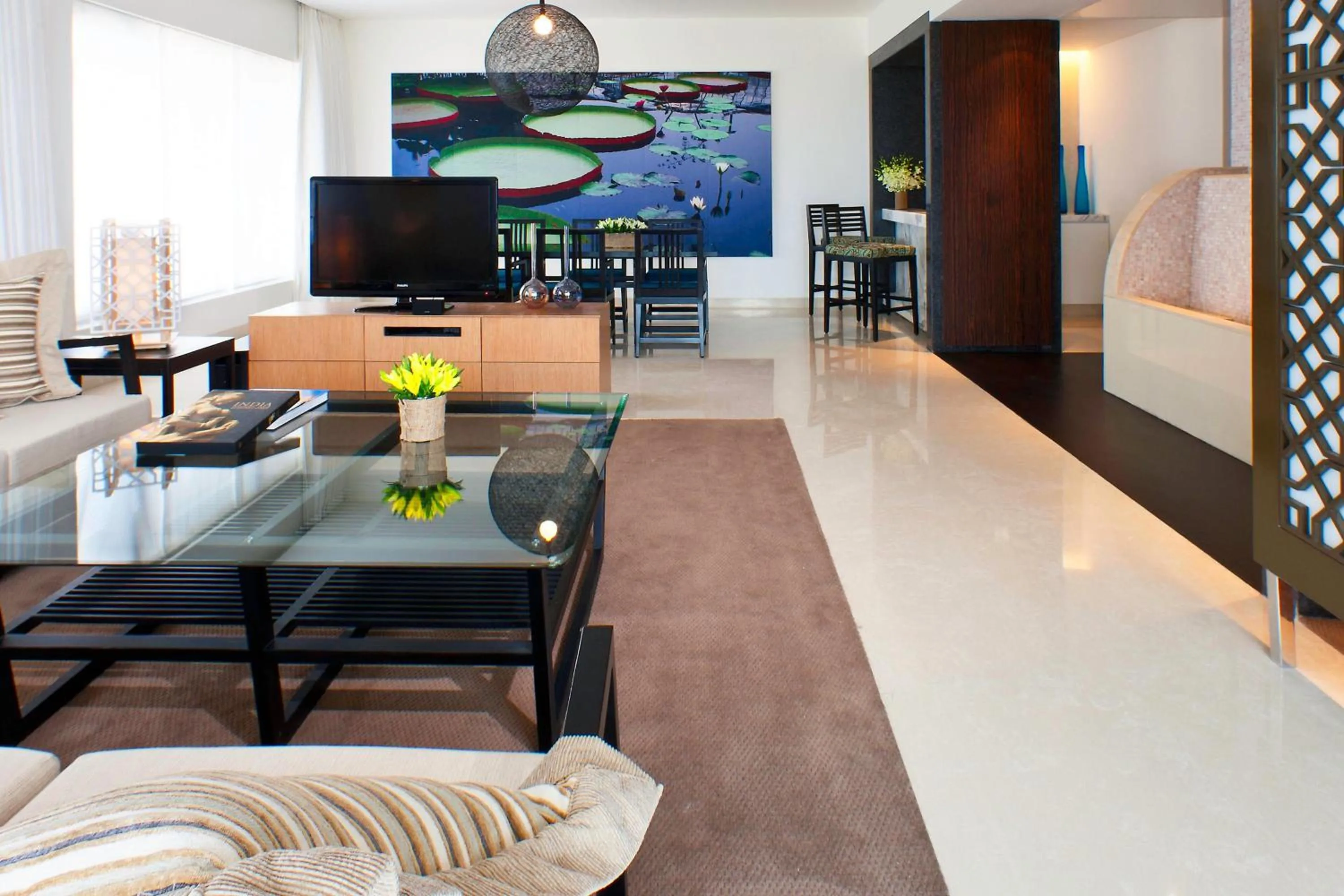 Photo of the whole room in The Westin Hyderabad Mindspace