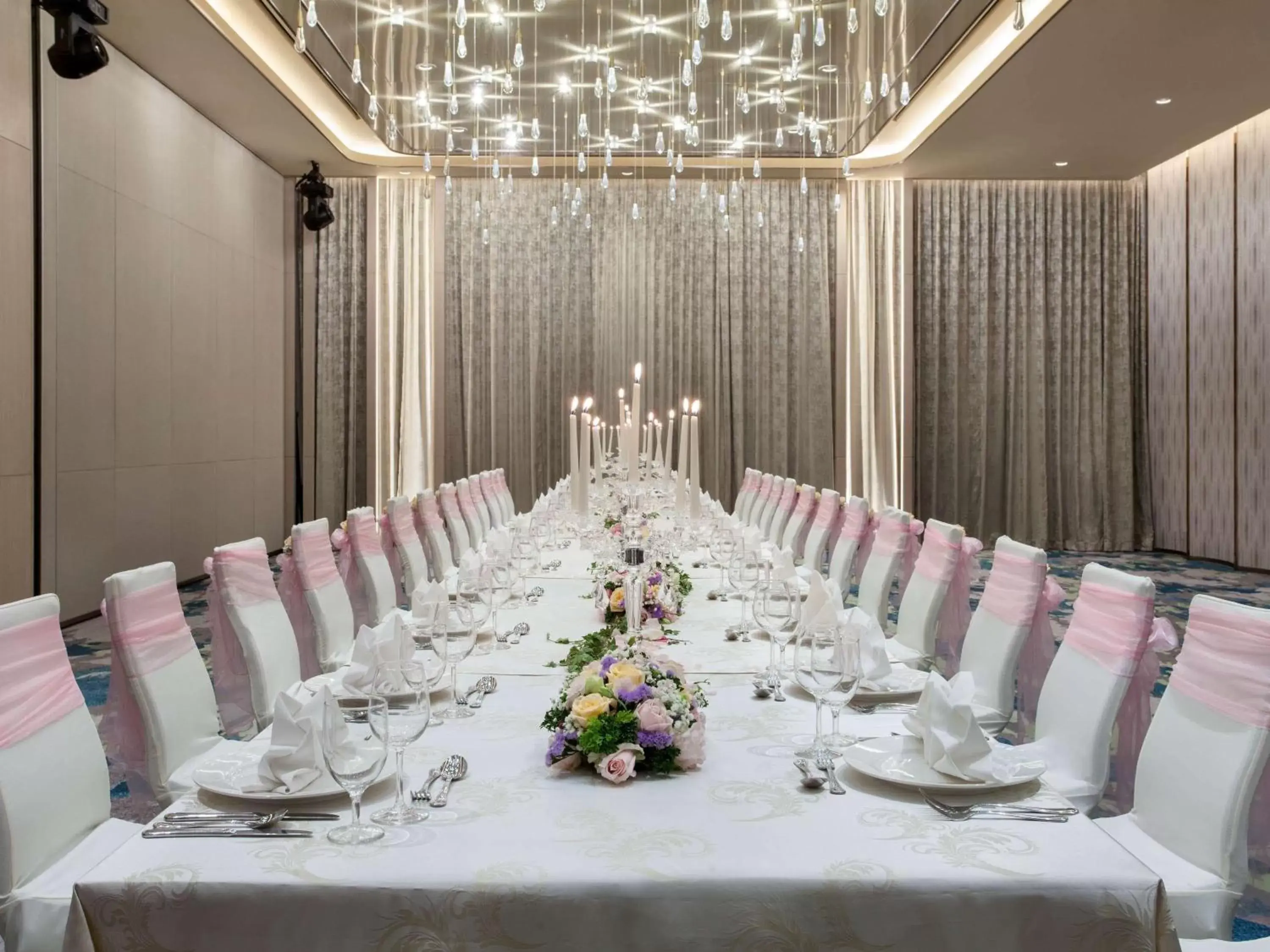 wedding, Banquet Facilities in Mercure Singapore Bugis