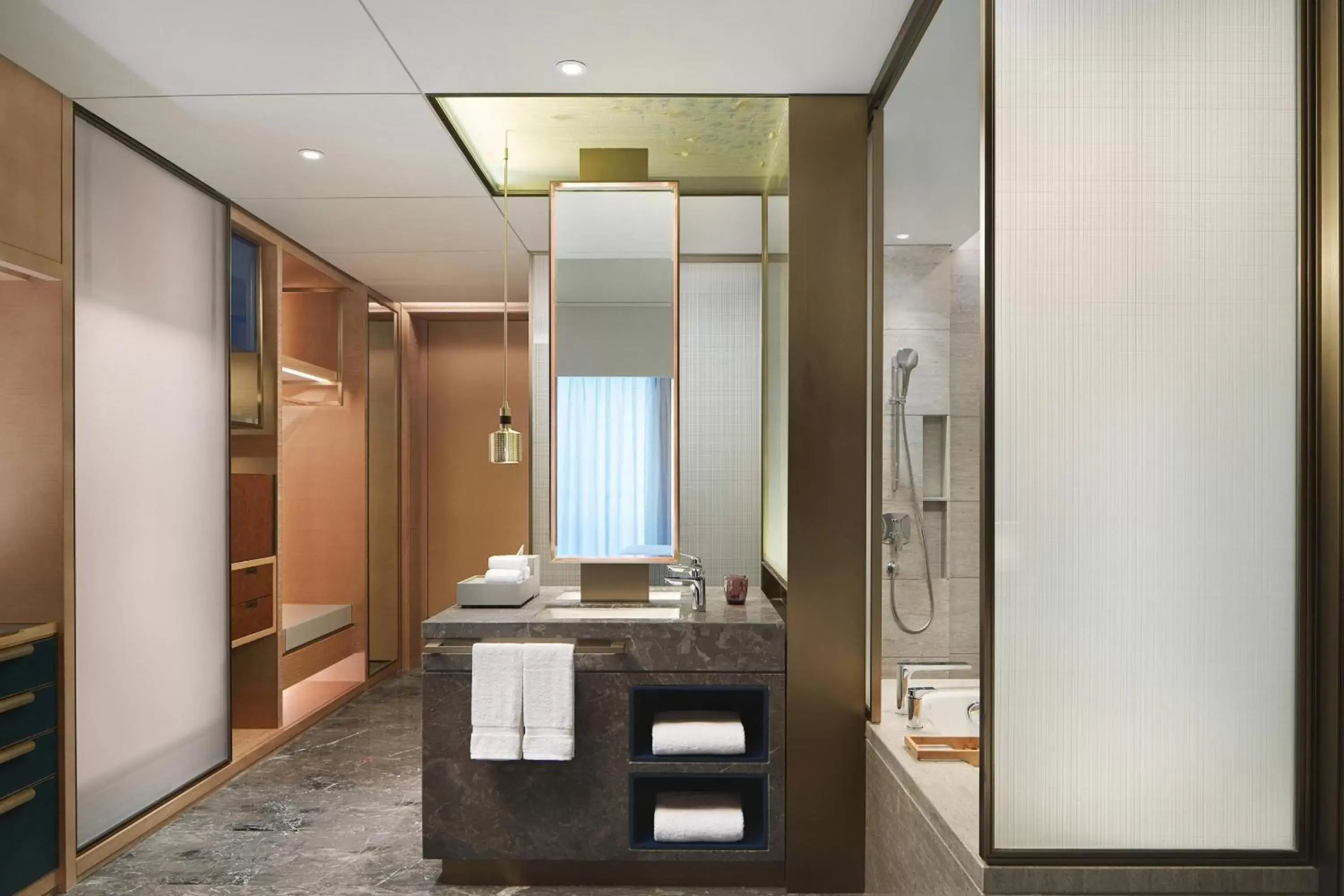 Bathroom in Sheraton Shenzhen Nanshan