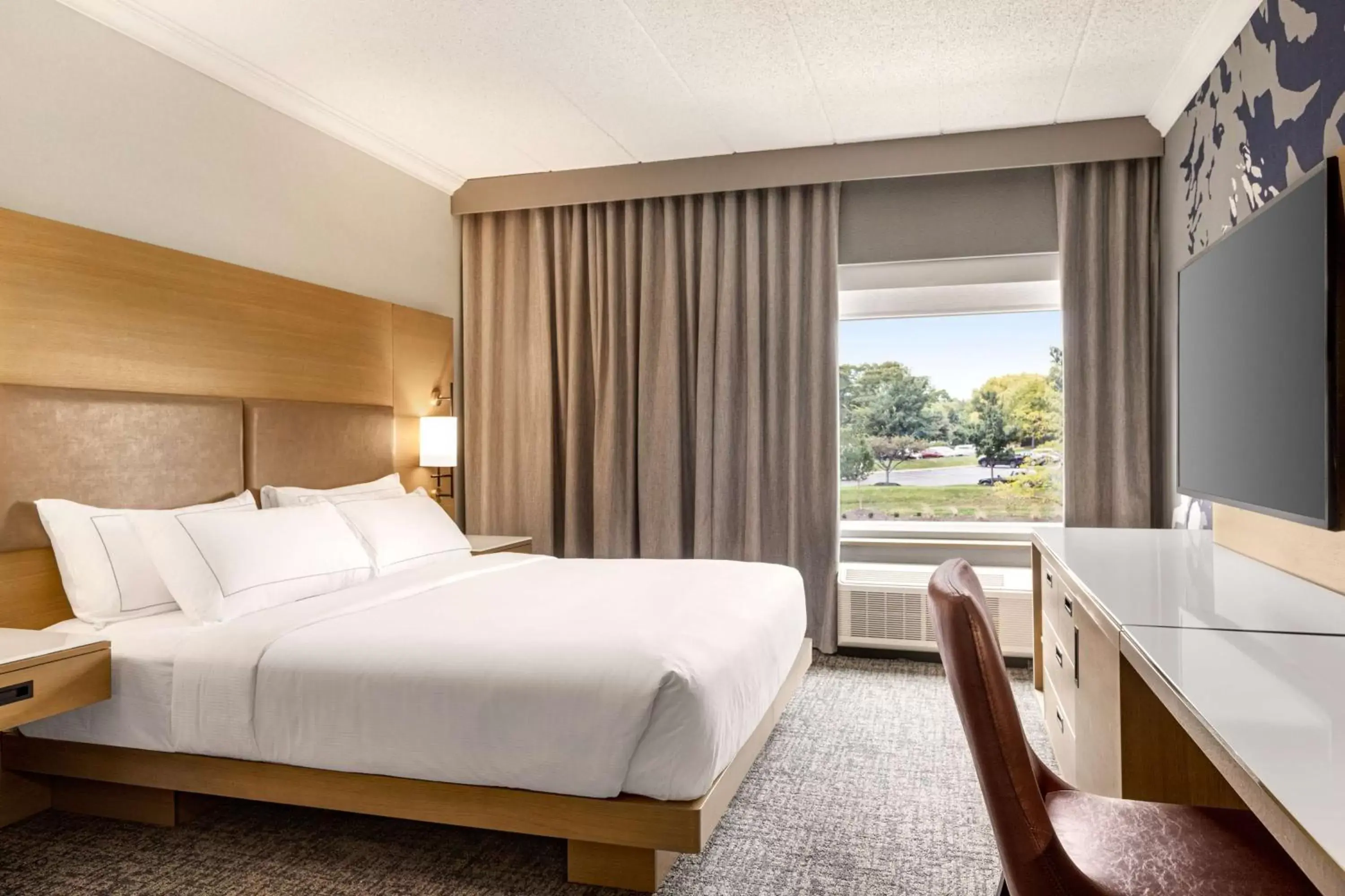 Bed in Doubletree By Hilton Columbus Dublin
