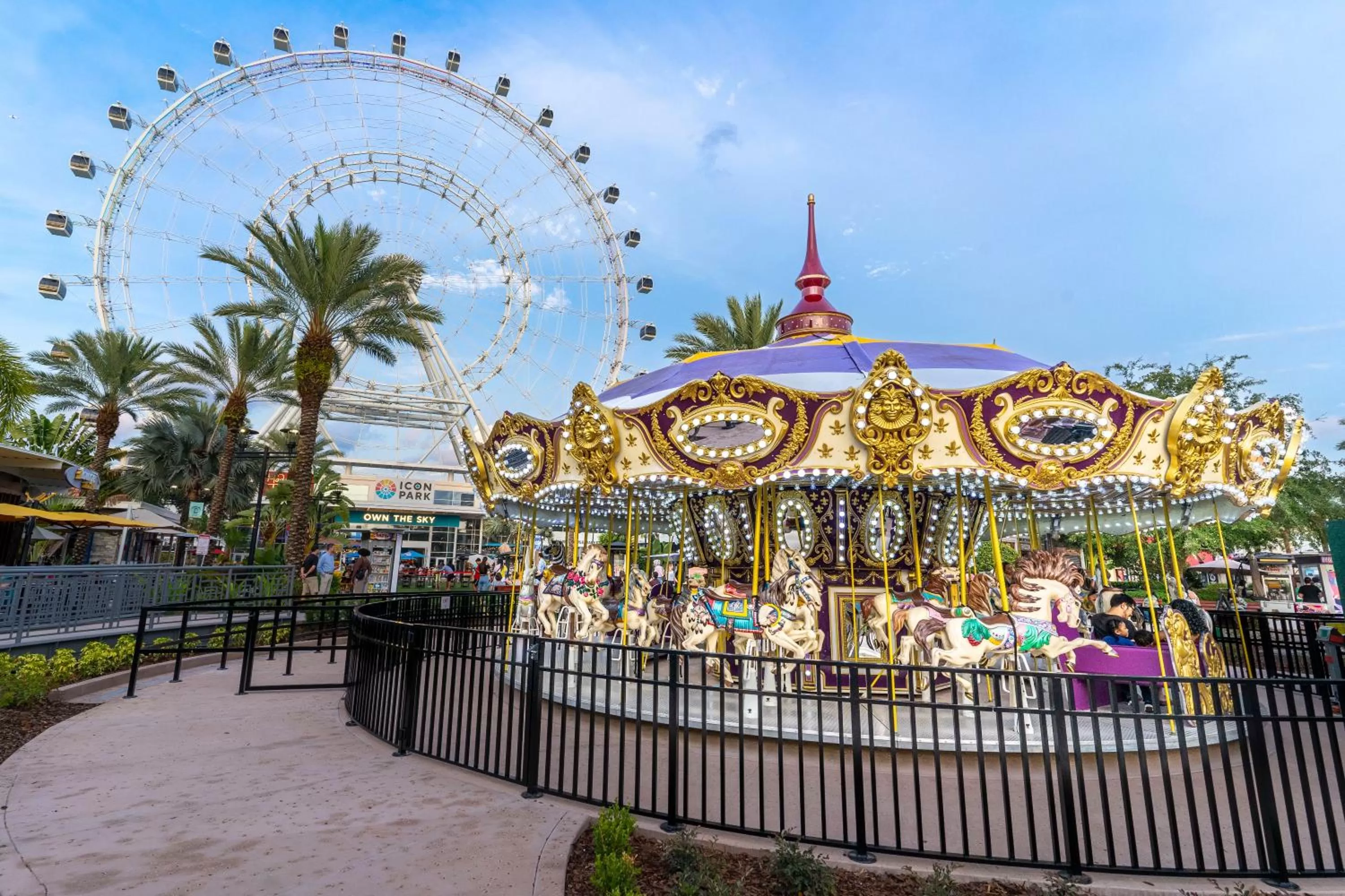 City view in Holiday Inn Orlando International Dr-ICON by IHG