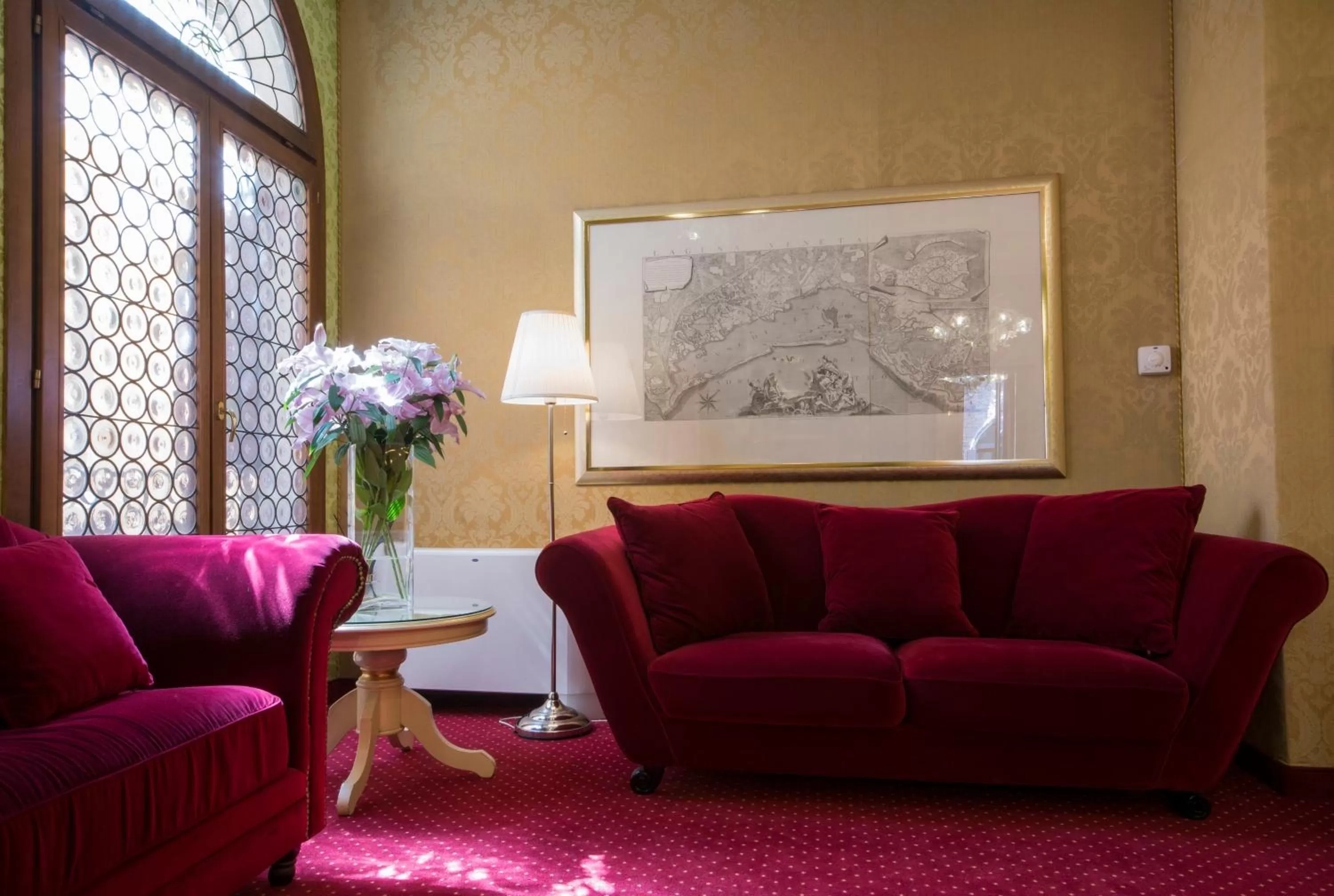 Seating area in Hotel Becher