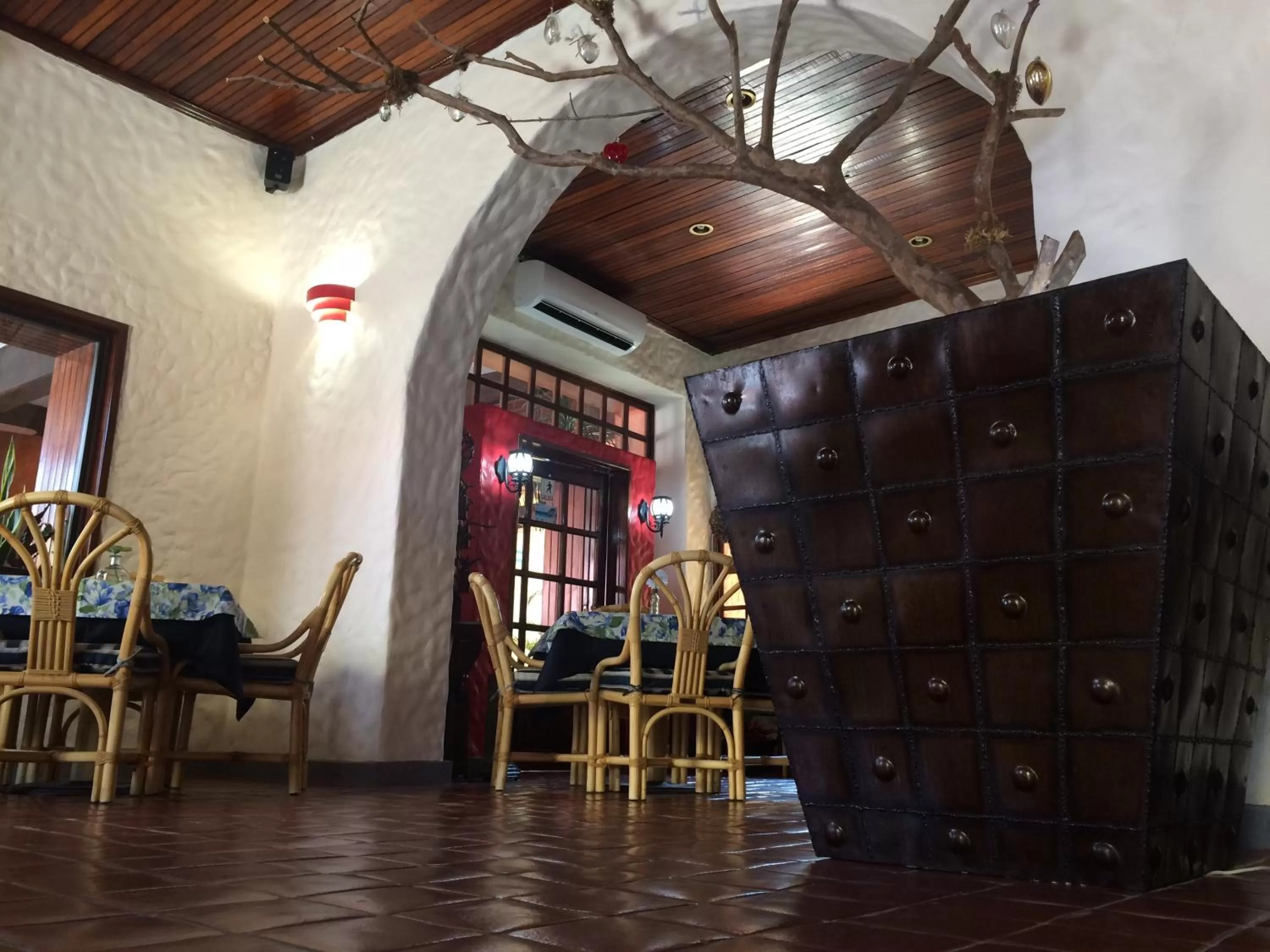 Restaurant/places to eat in Hotel Fenix