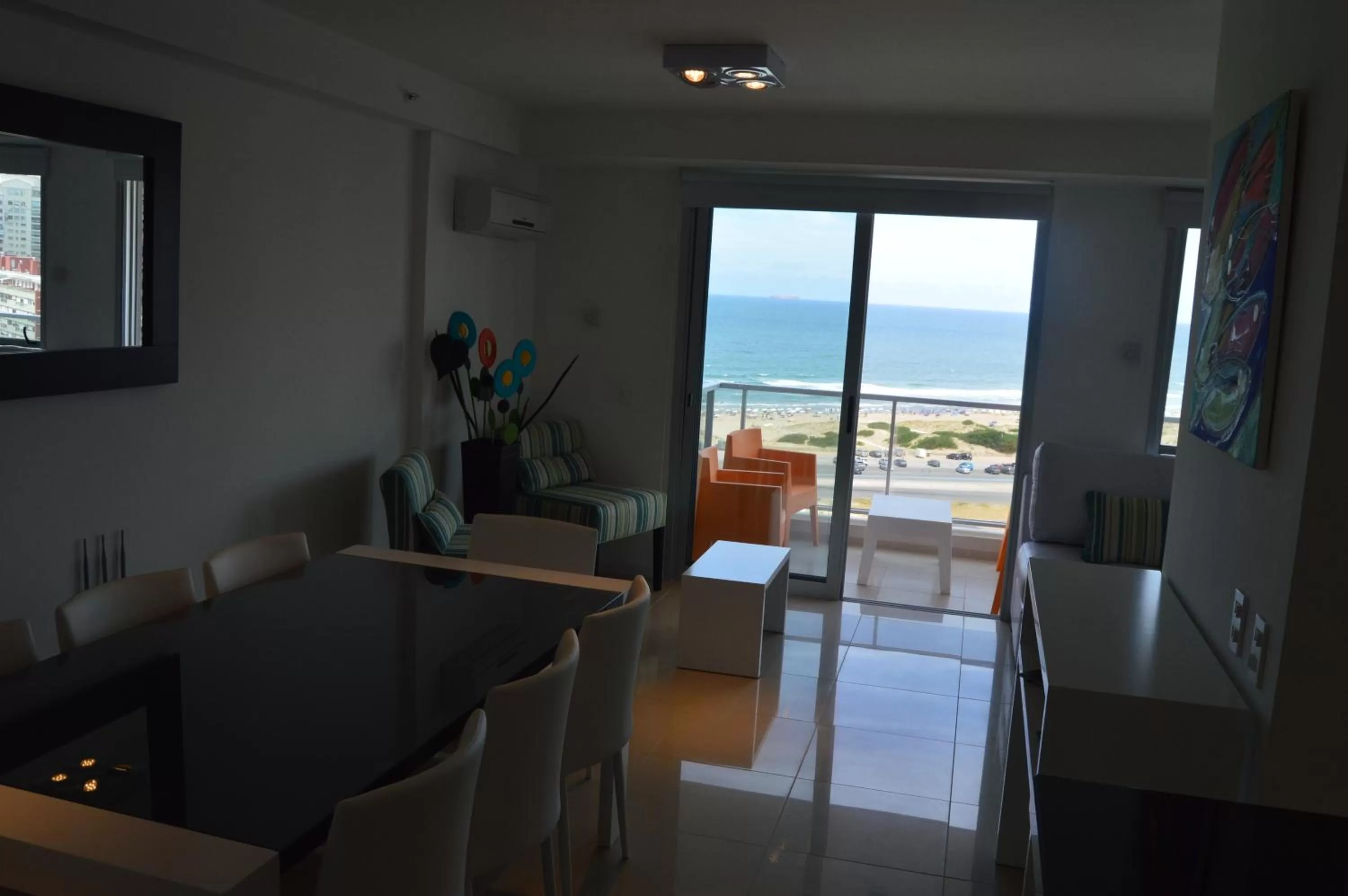 Dining area in Arenas del mar