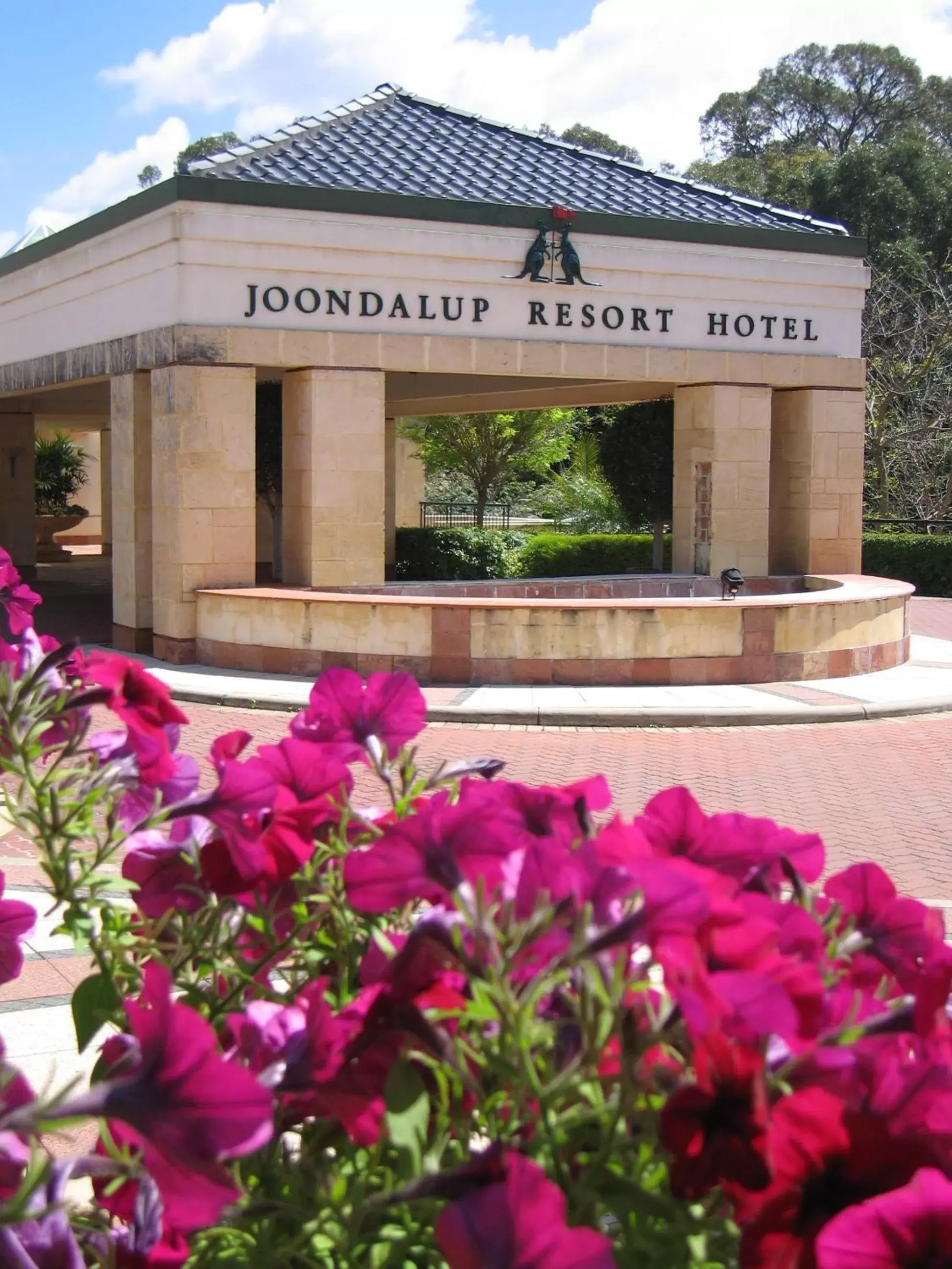 Day, Property Building in Joondalup Resort