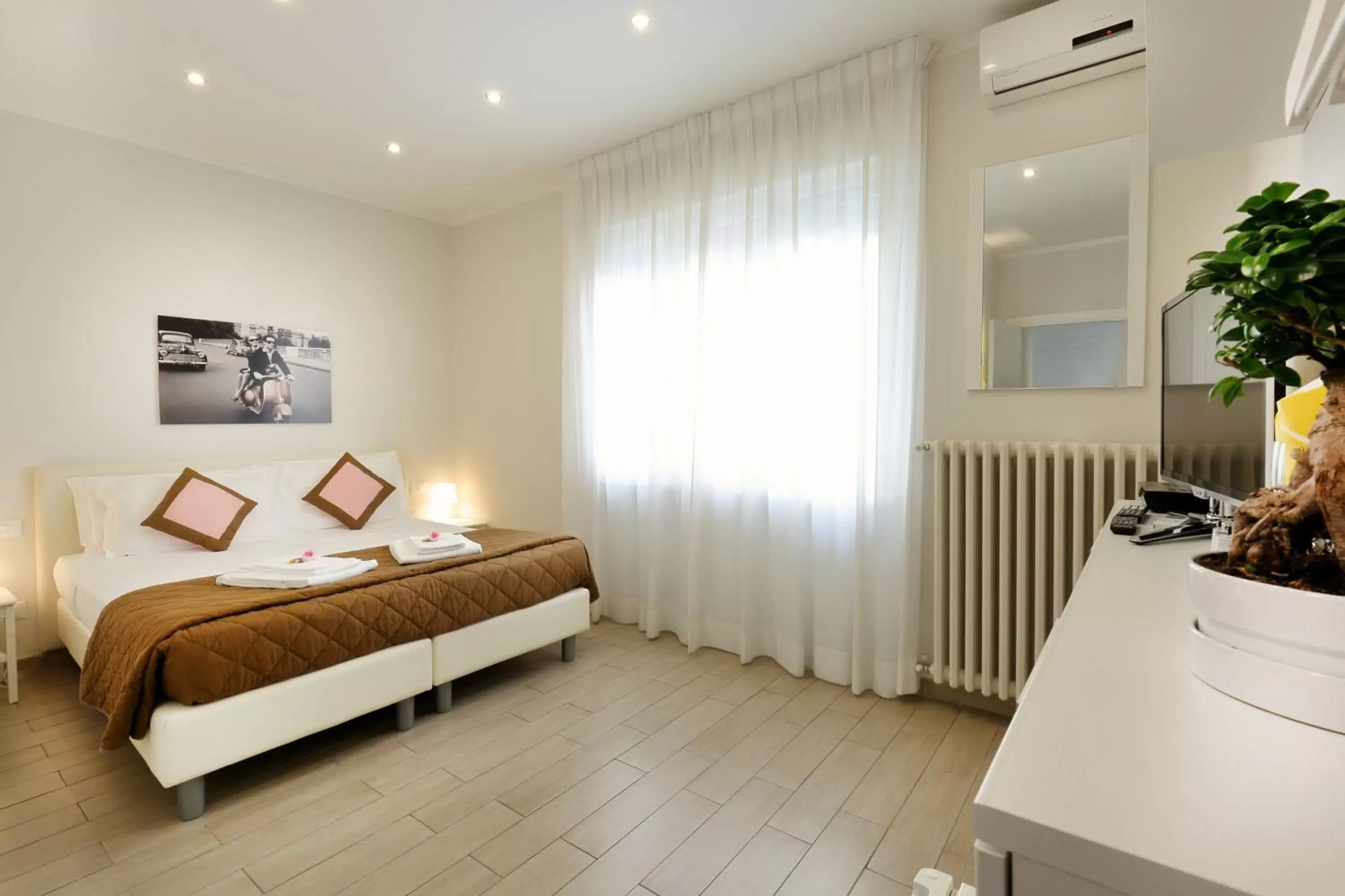 Double or Twin Room in Florence Comfort B&B Double or Twin Room in Florence Comfort B&B