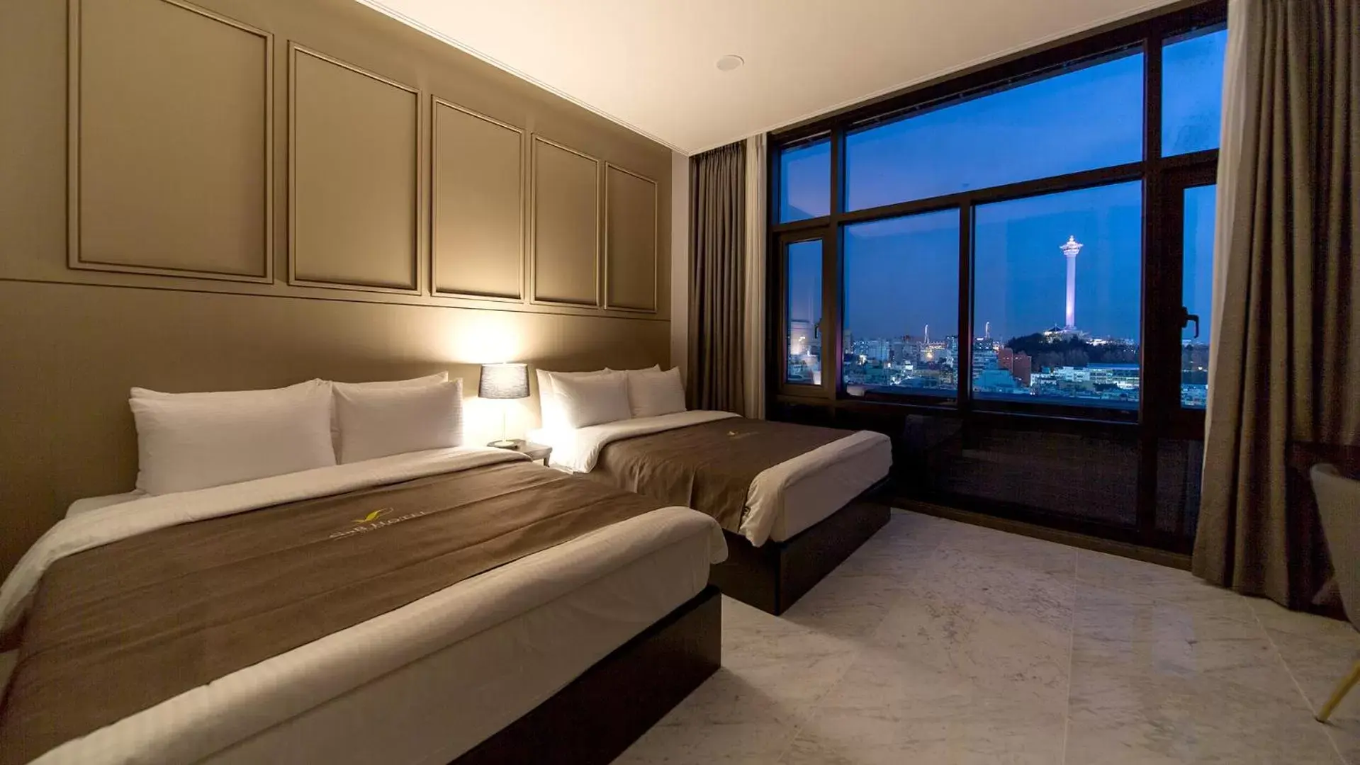 Bed in GnB Hotel Bed in GnB Hotel