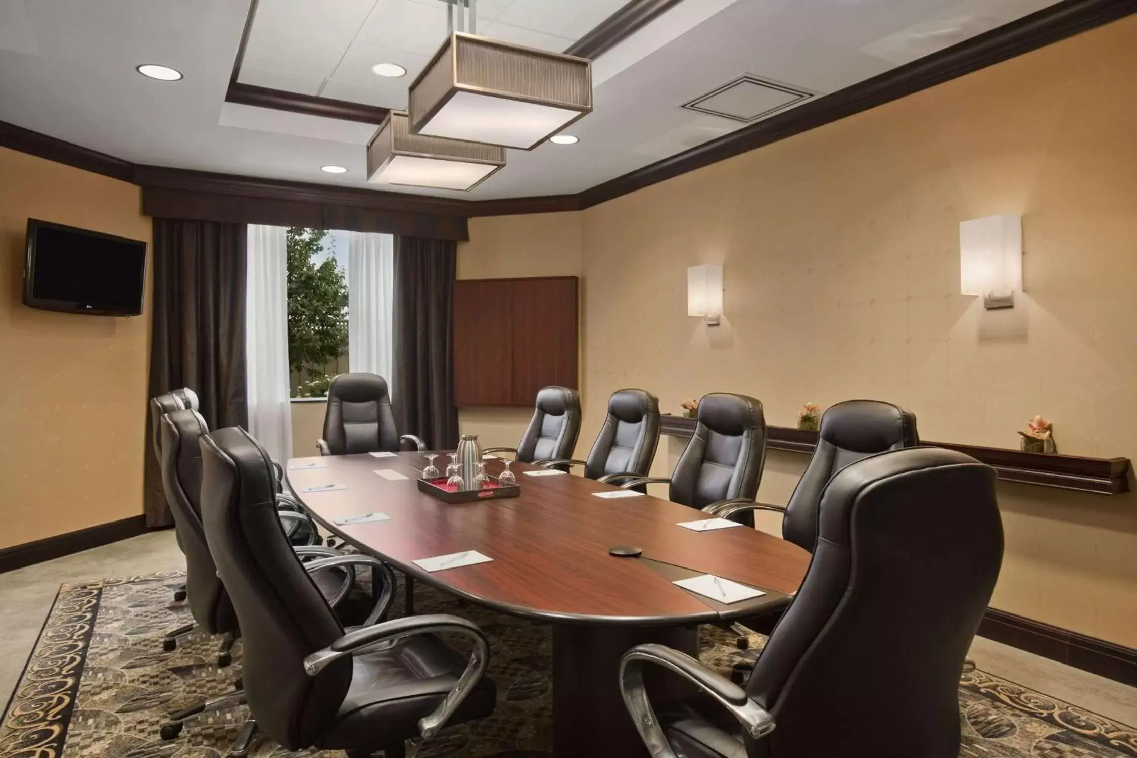 Meeting/conference room in Homewood Suites by Hilton Toronto Airport Corporate Centre