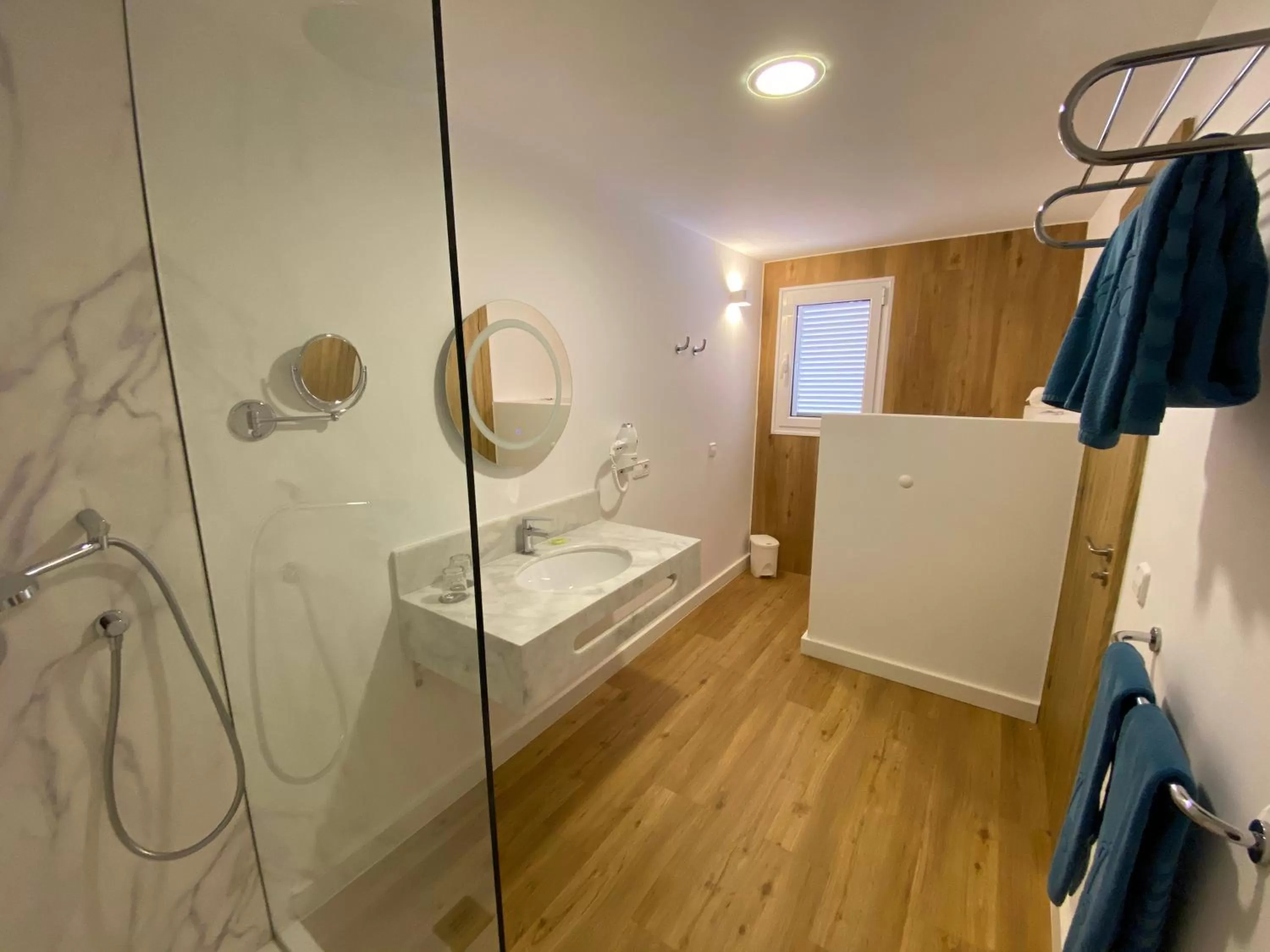 Bathroom in Hotel Esmeralda Maris by LIVVO