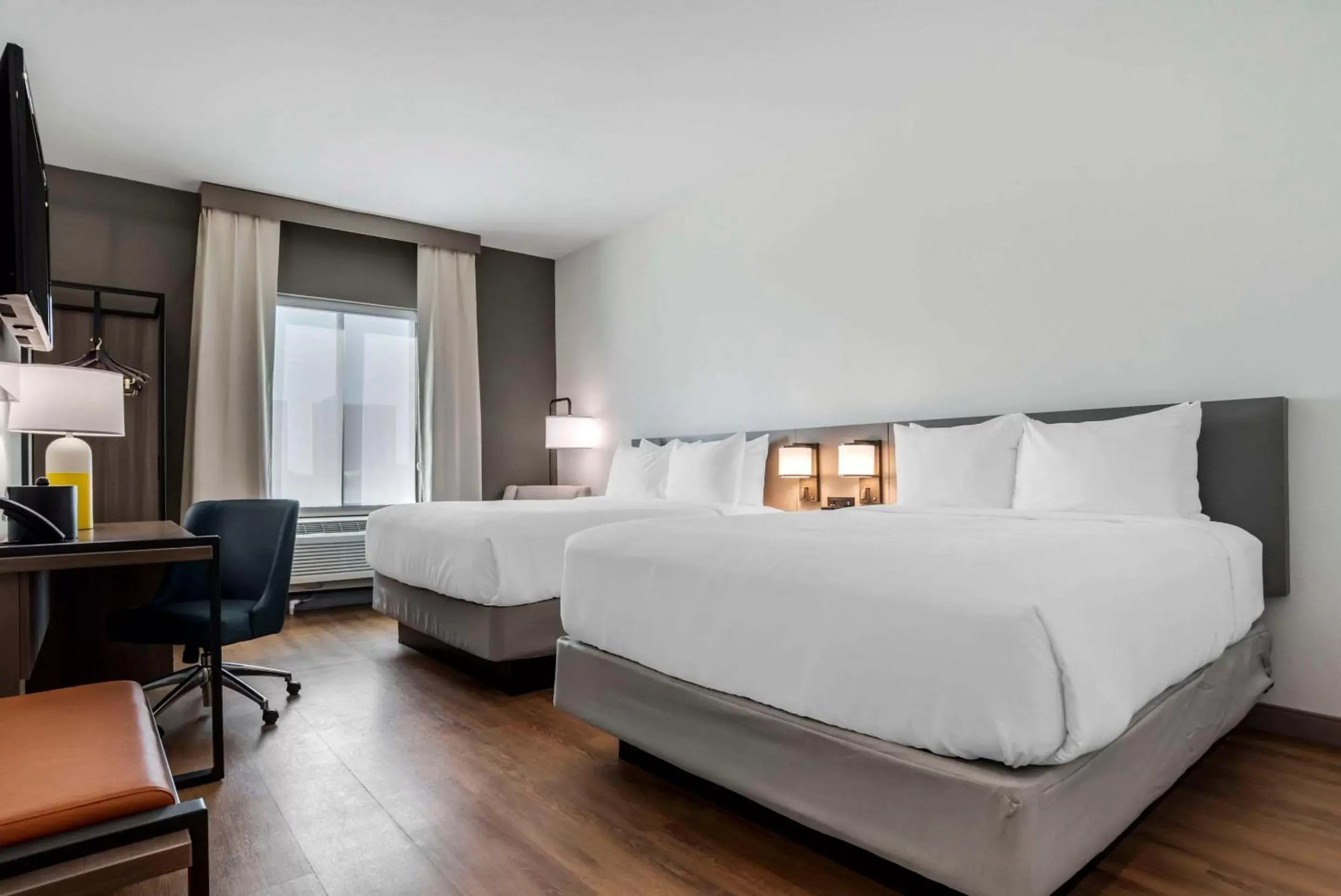 Bedroom, Bed in Comfort Inn & Suites Panama City Beach - Pier Park Area