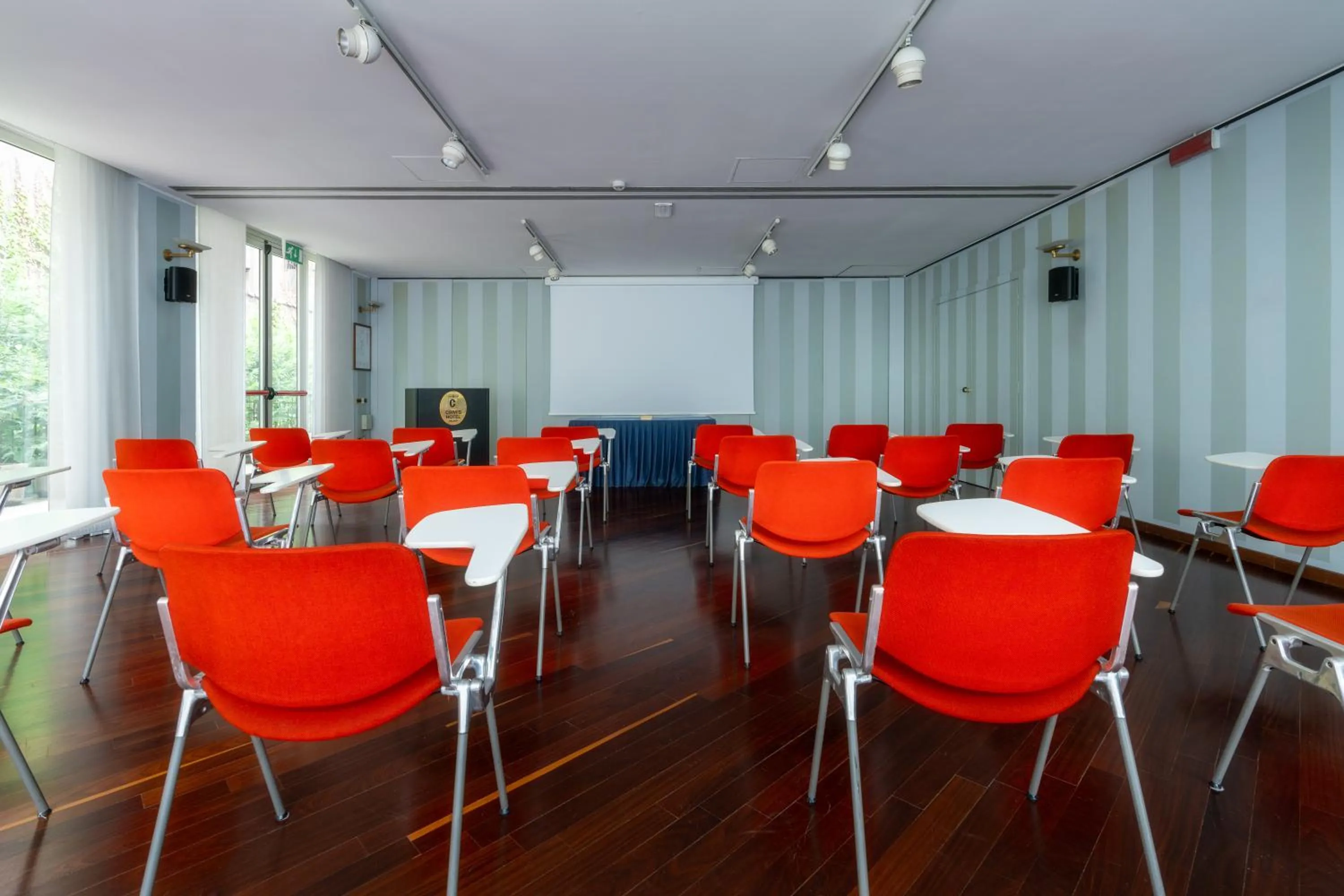 Meeting/conference room in Hotel Crivi's