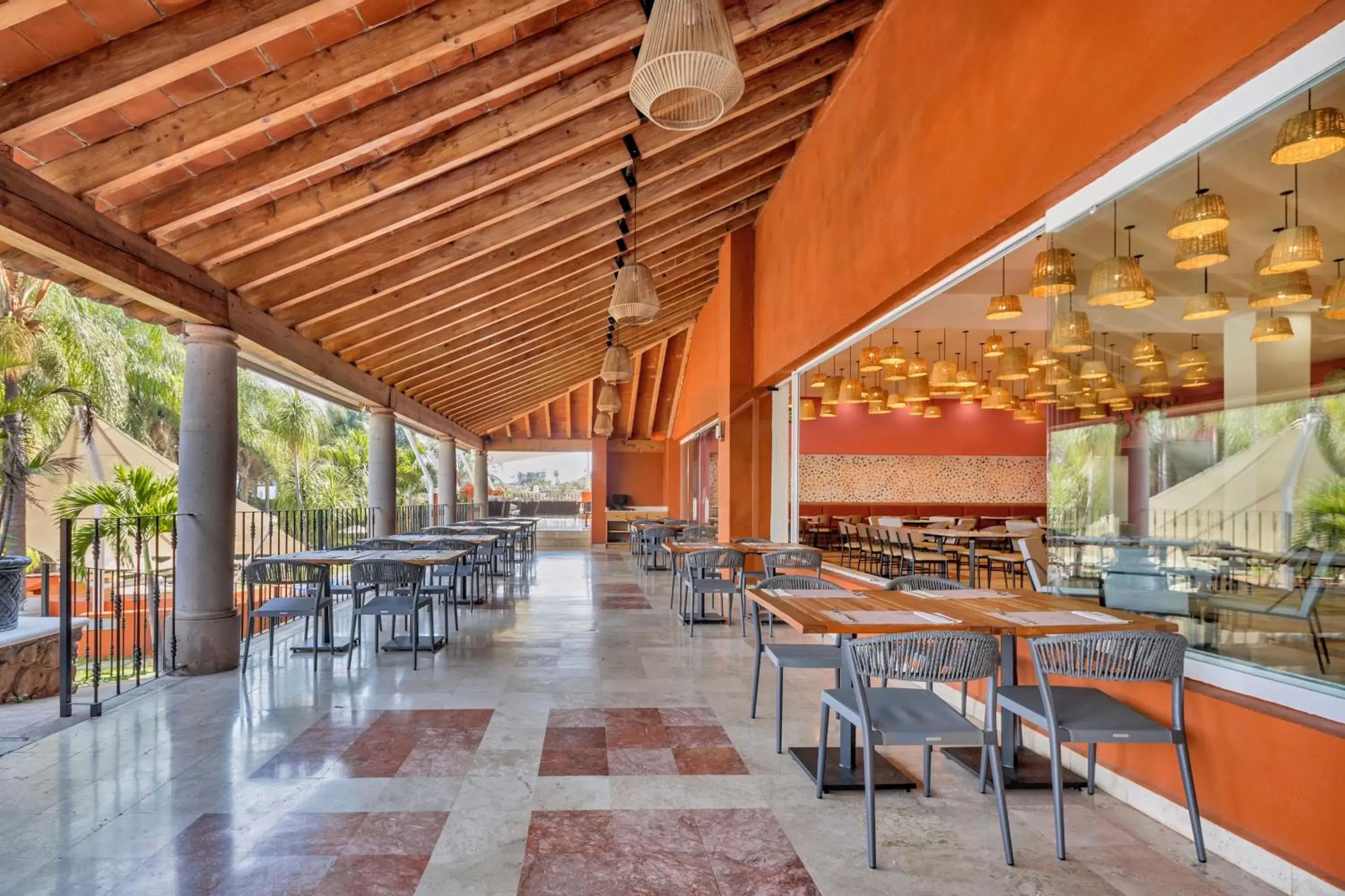 Other, Restaurant/Places to Eat in Fiesta Inn Cuernavaca
