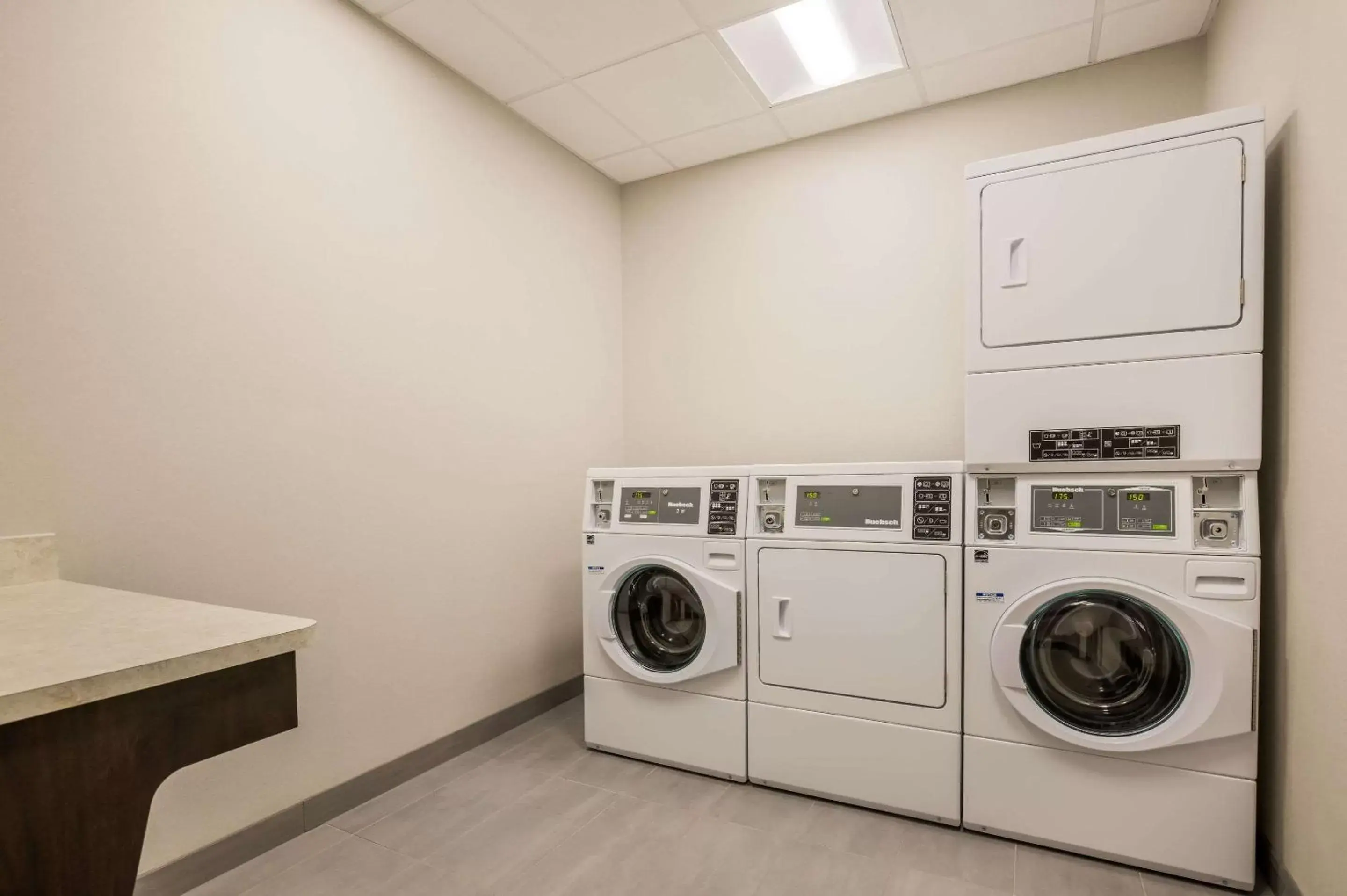 Other, Kitchen/Kitchenette in MainStay Suites