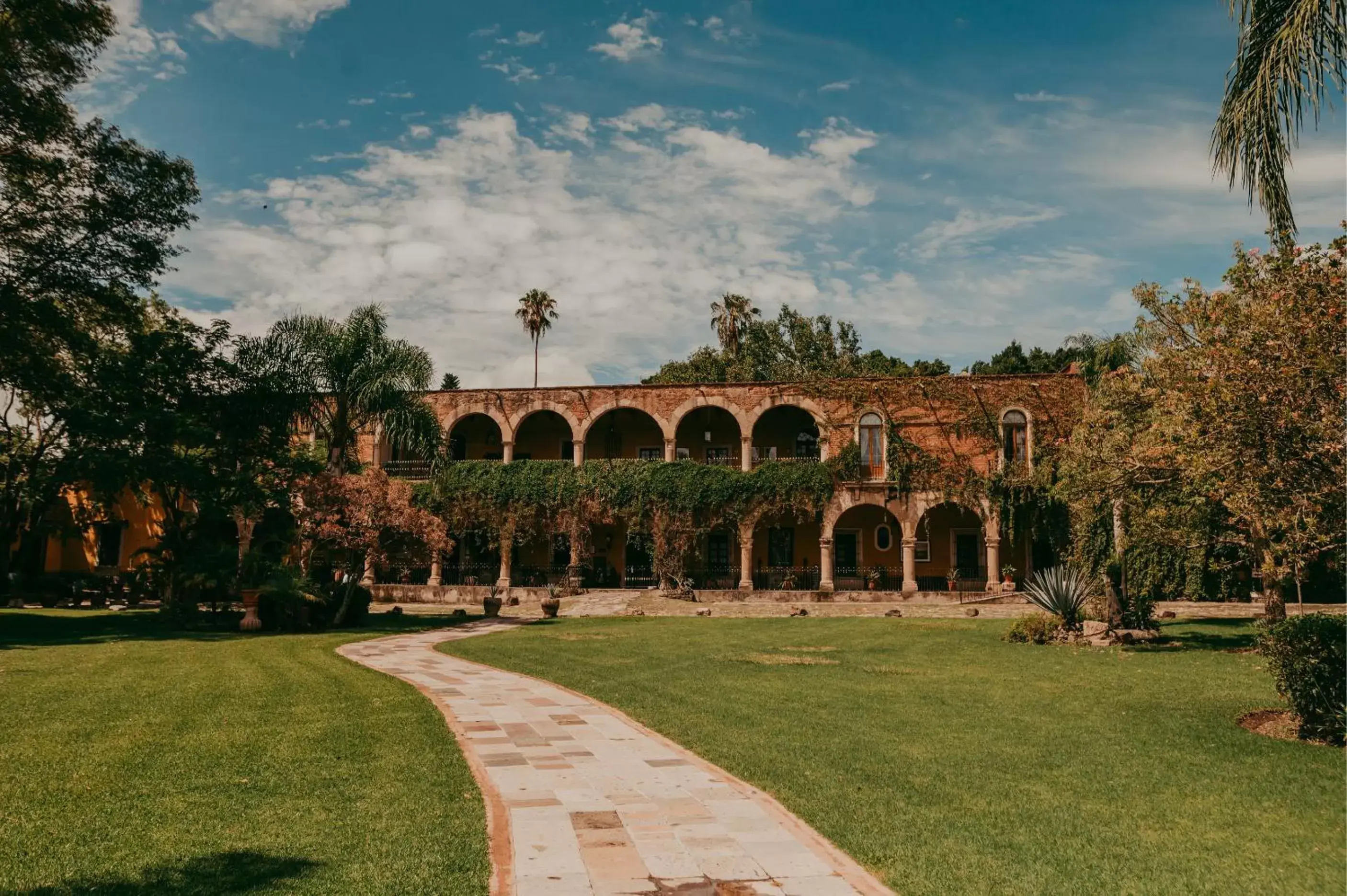 Garden view in Hacienda El Carmen Hotel & Spa Garden view in Hacienda El Carmen Hotel & Spa