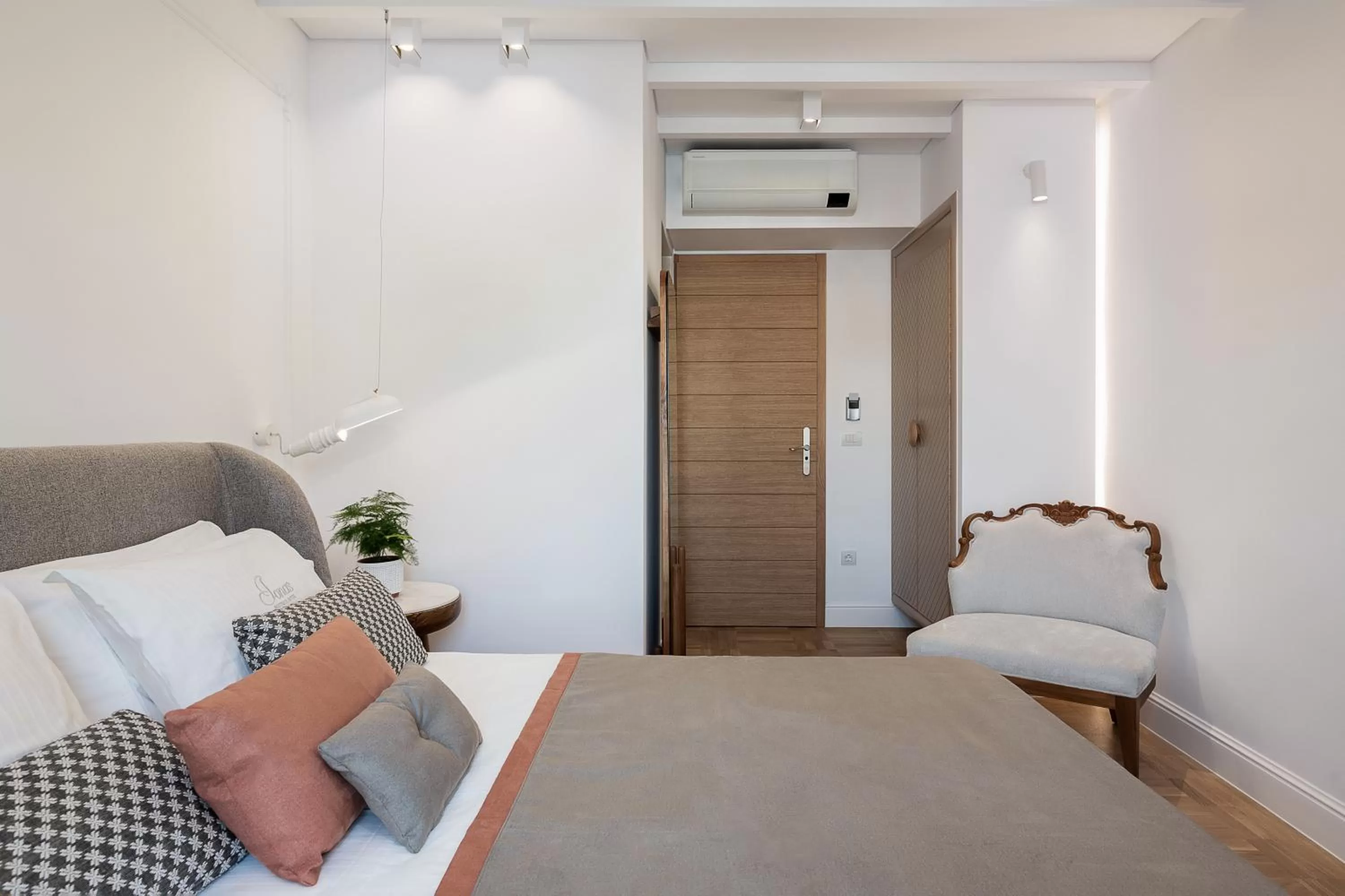 Bedroom, Bed in Ionas Boutique Hotel