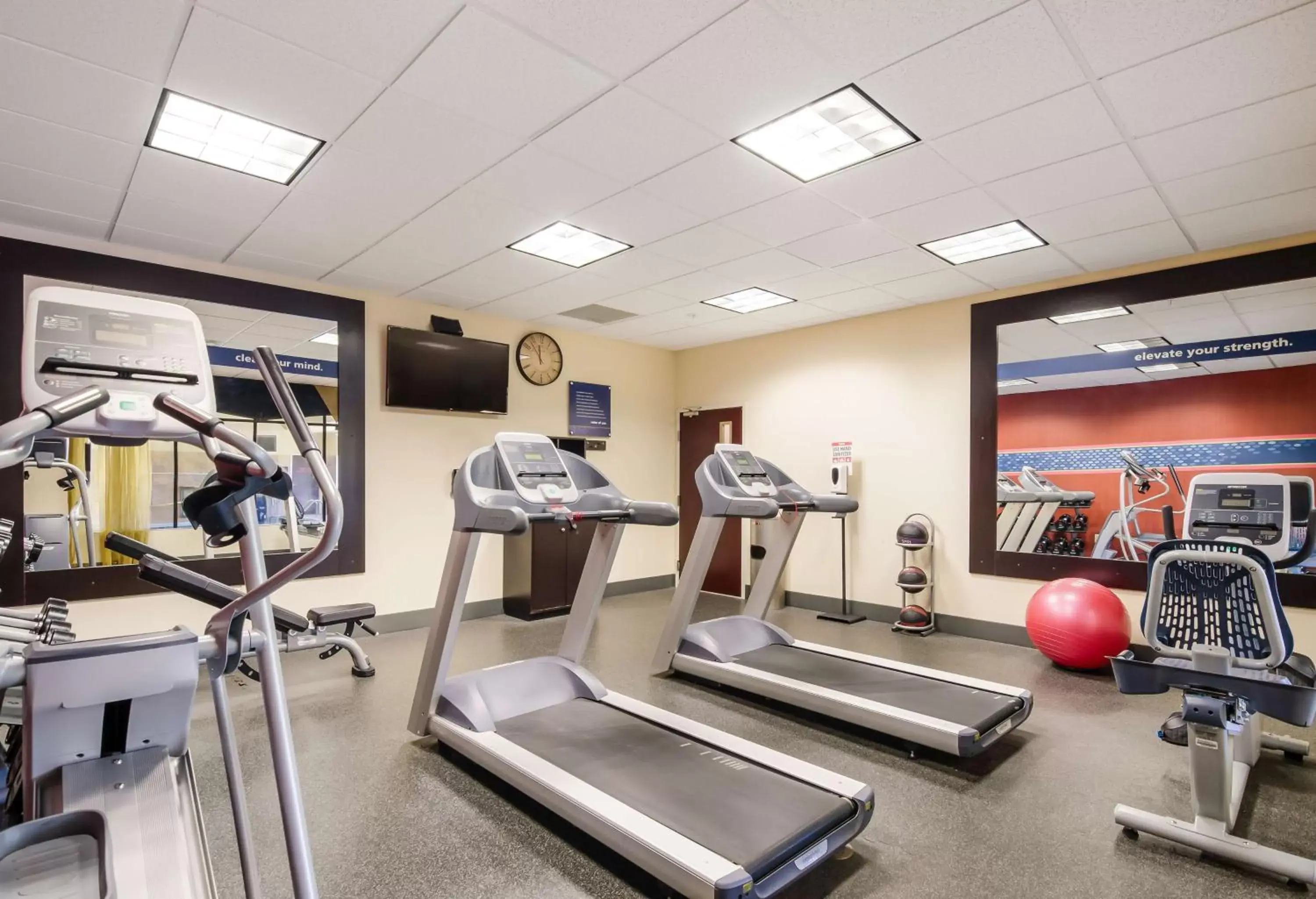 Fitness centre/facilities, Fitness Center/Facilities in Hampton Inn Galax