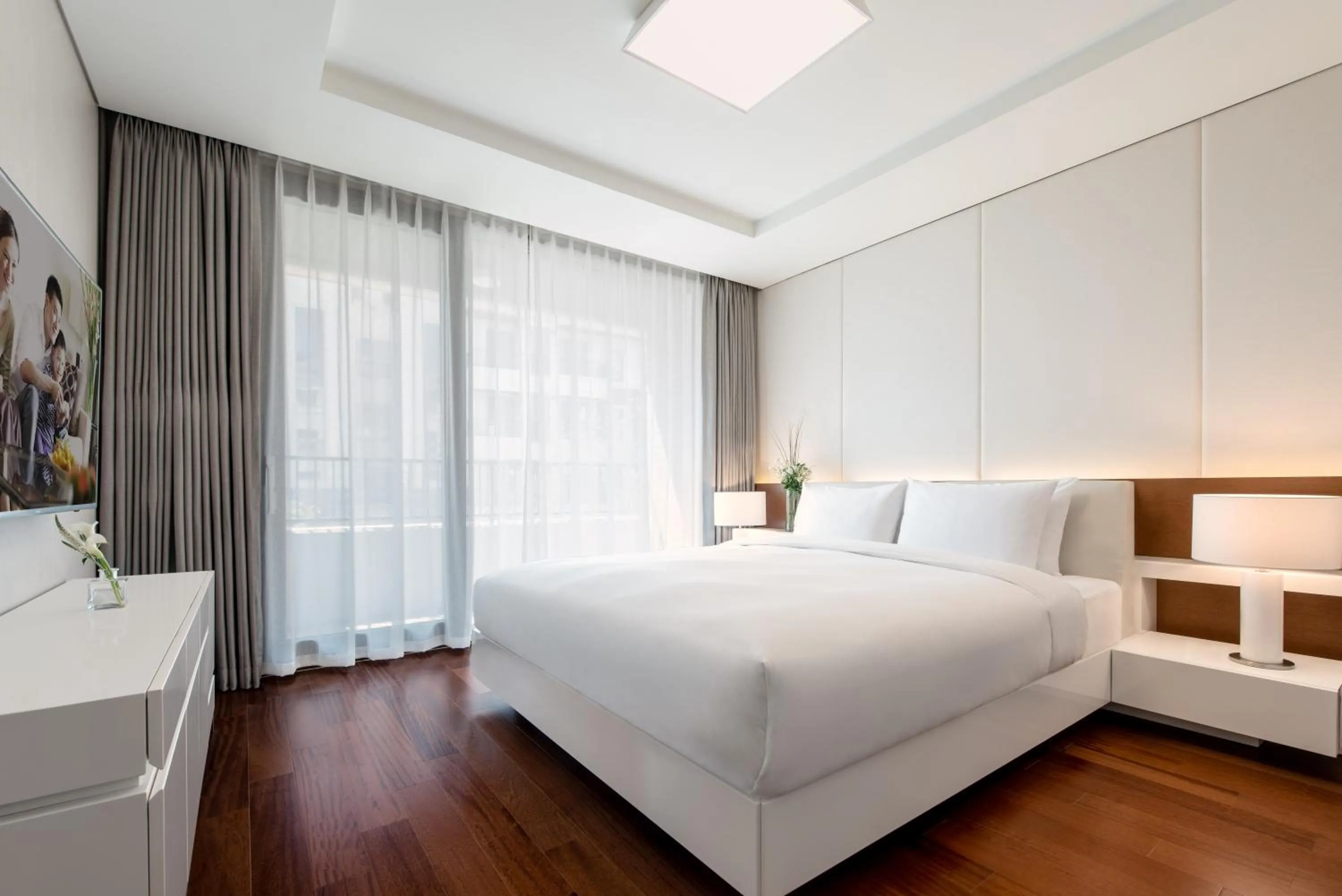 Patio, Bed in Somerset Jeju Shinhwa World