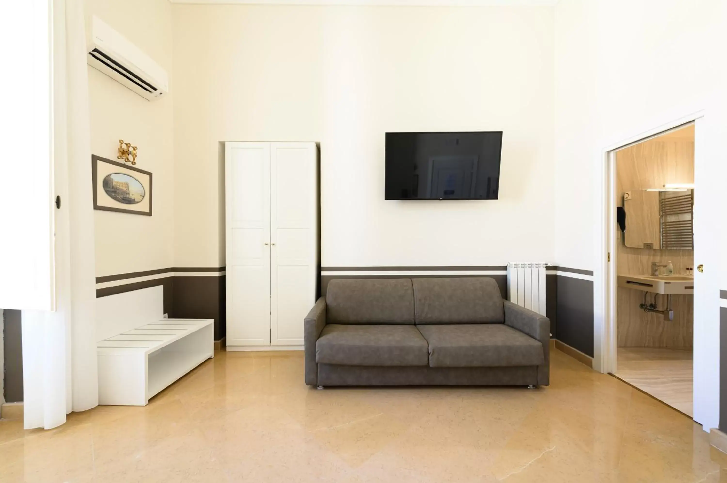 Seating Area in Residenza Molinari Suite