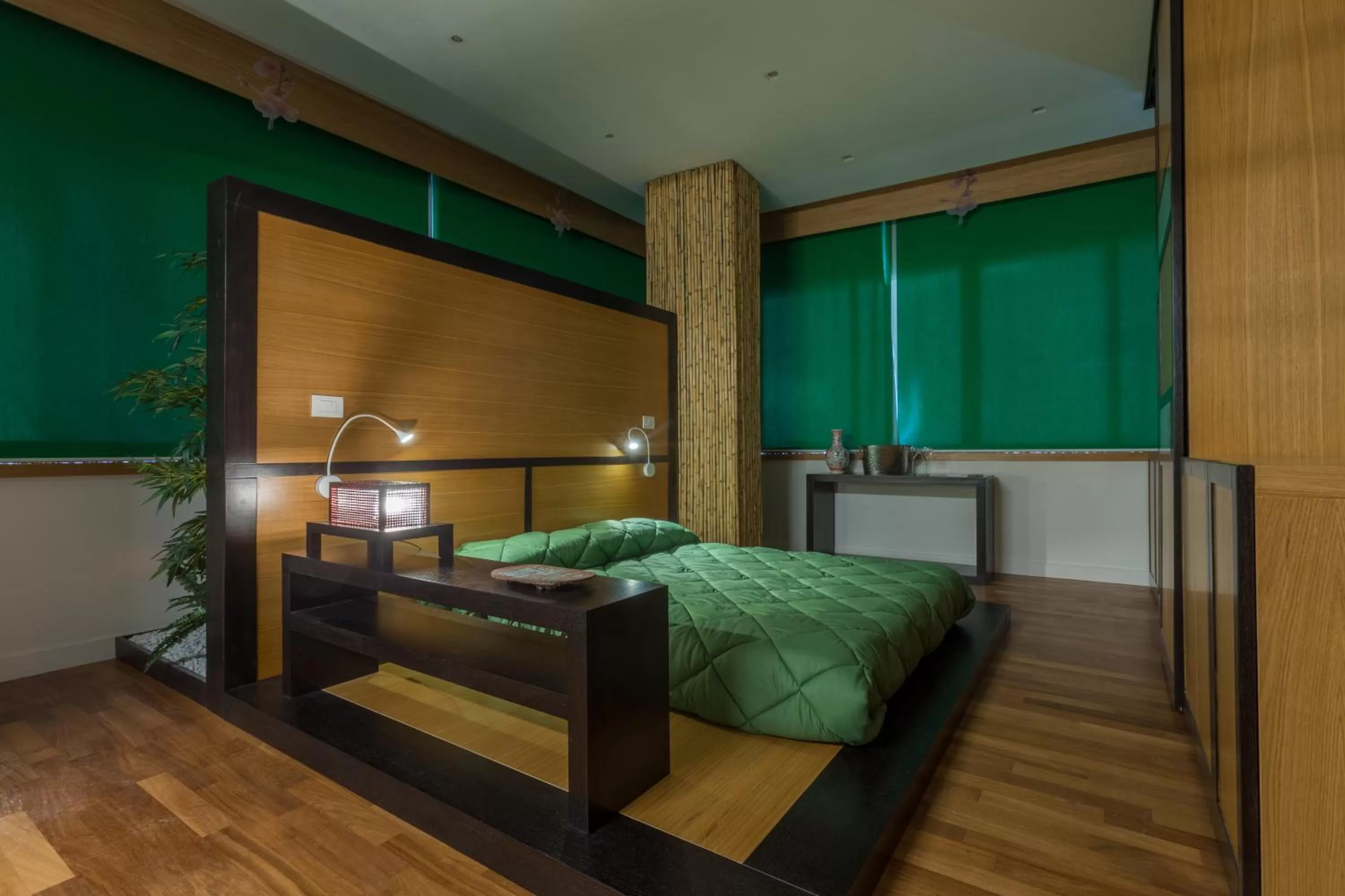 Photo of the whole room, Bed in Soul City