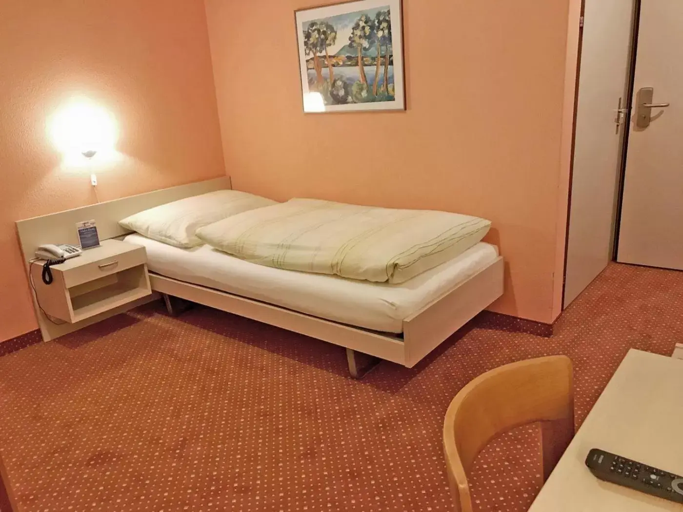 Bed in Hotel-Restaurant Seegarten-Marina