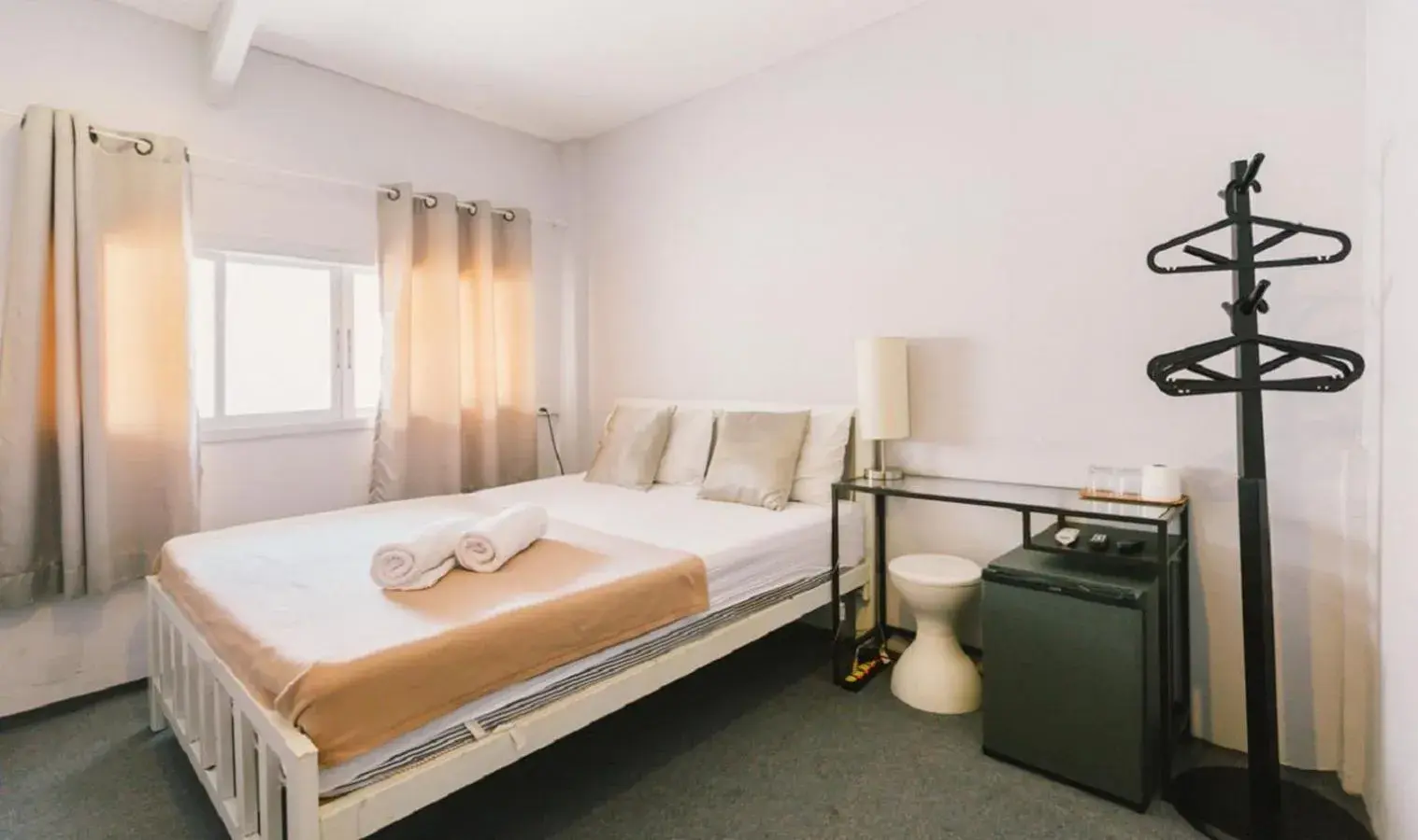 Bed in Bangkok Nomad Hostel Bed in Bangkok Nomad Hostel