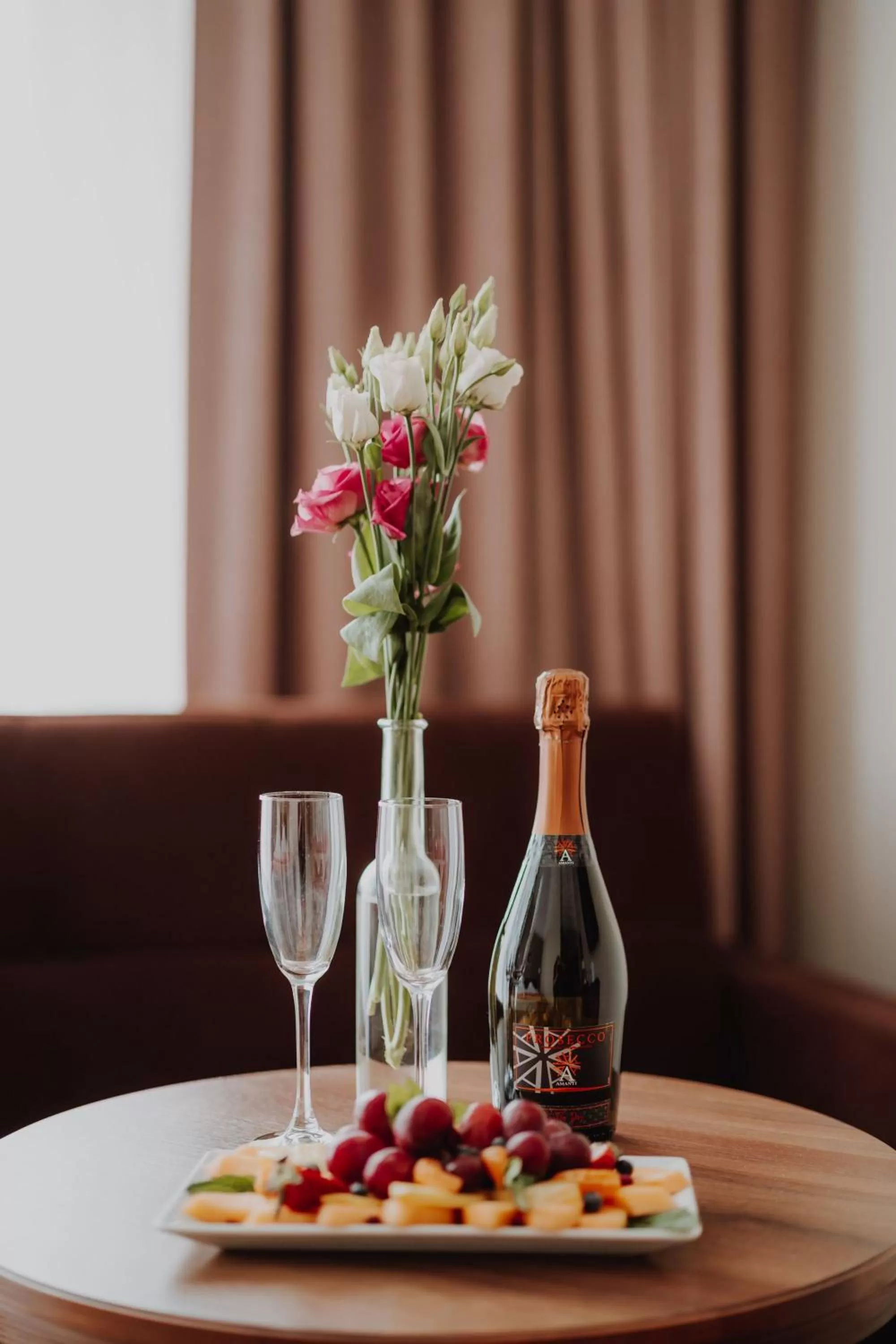 Food and drinks in Hotel Esperanto