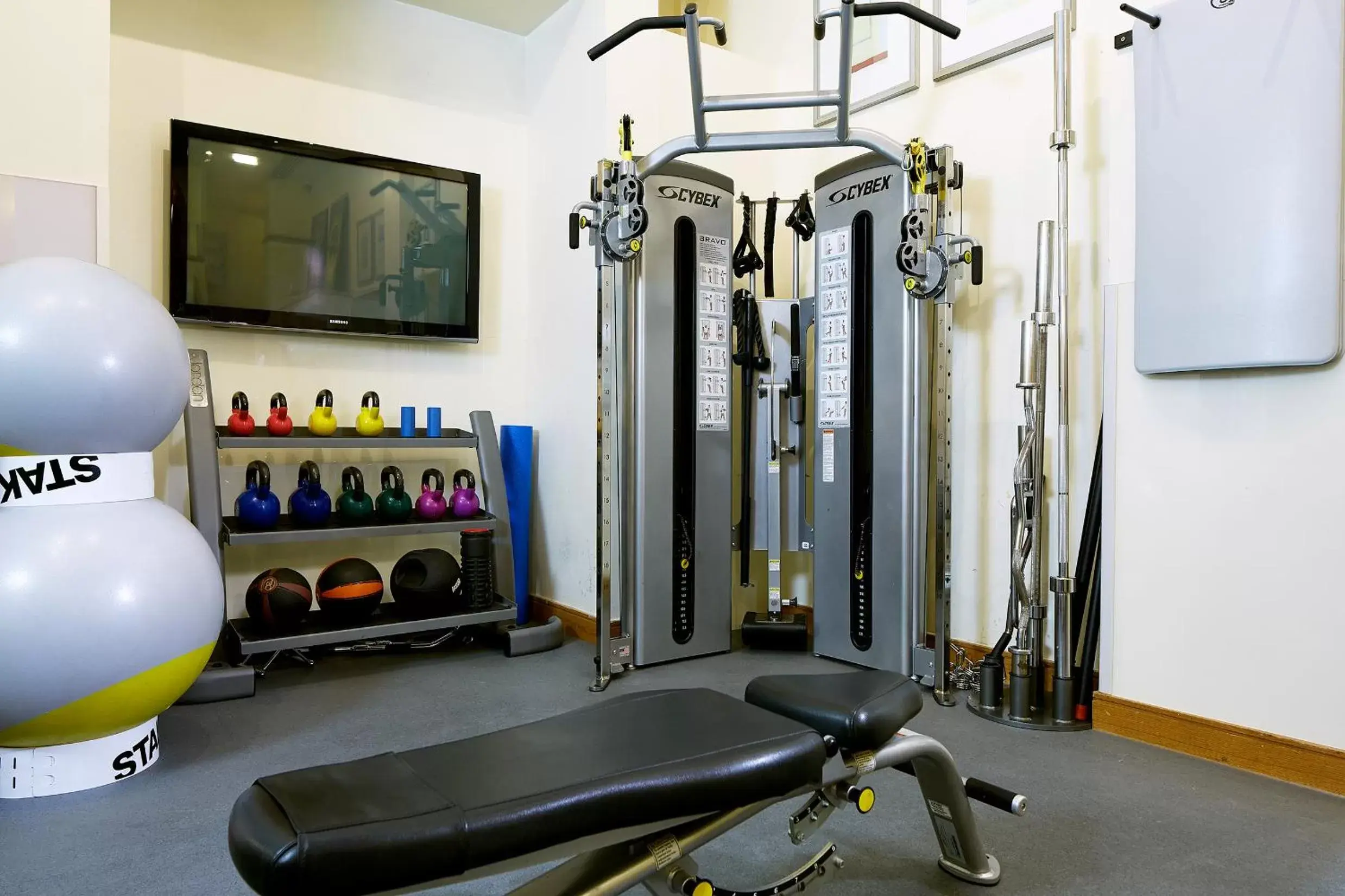 Fitness centre/facilities, Fitness Center/Facilities in The Rembrandt