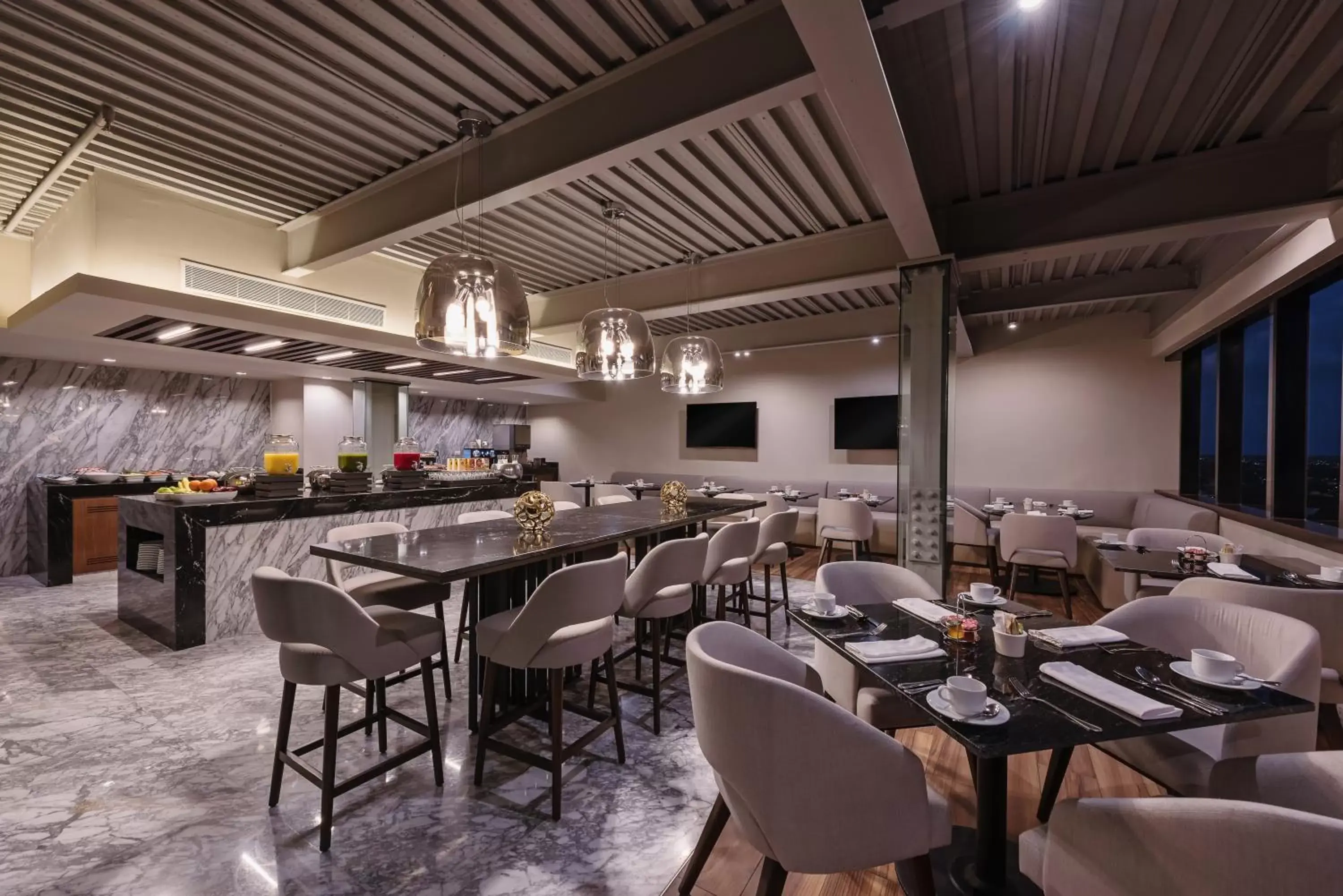 Lounge or bar, Restaurant/Places to Eat in Hyatt Regency Merida