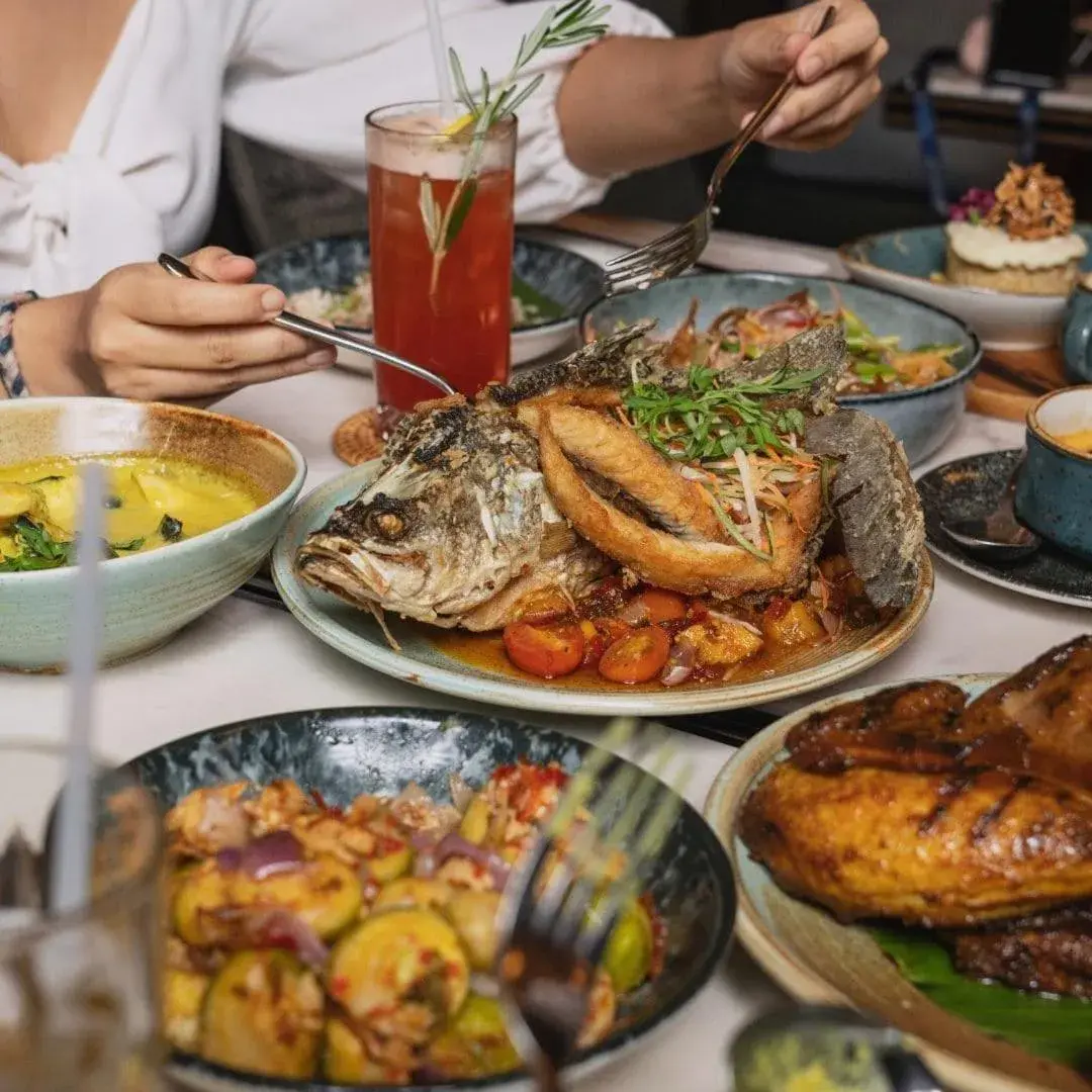 Food close-up, Lunch and Dinner in The Chow Kit - an Ormond Hotel