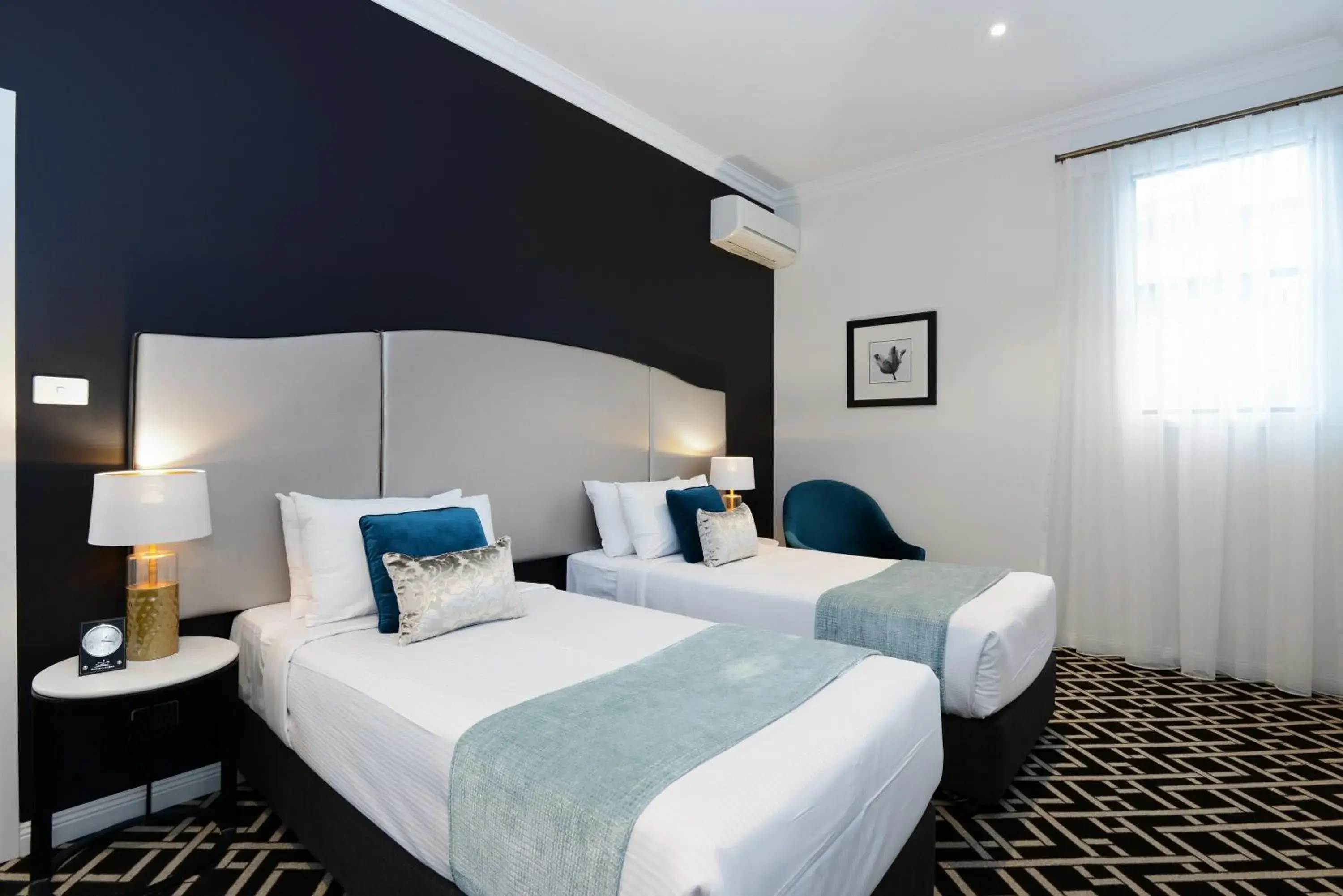 Photo of the whole room, Bed in High Cross Randwick by Sydney Lodges