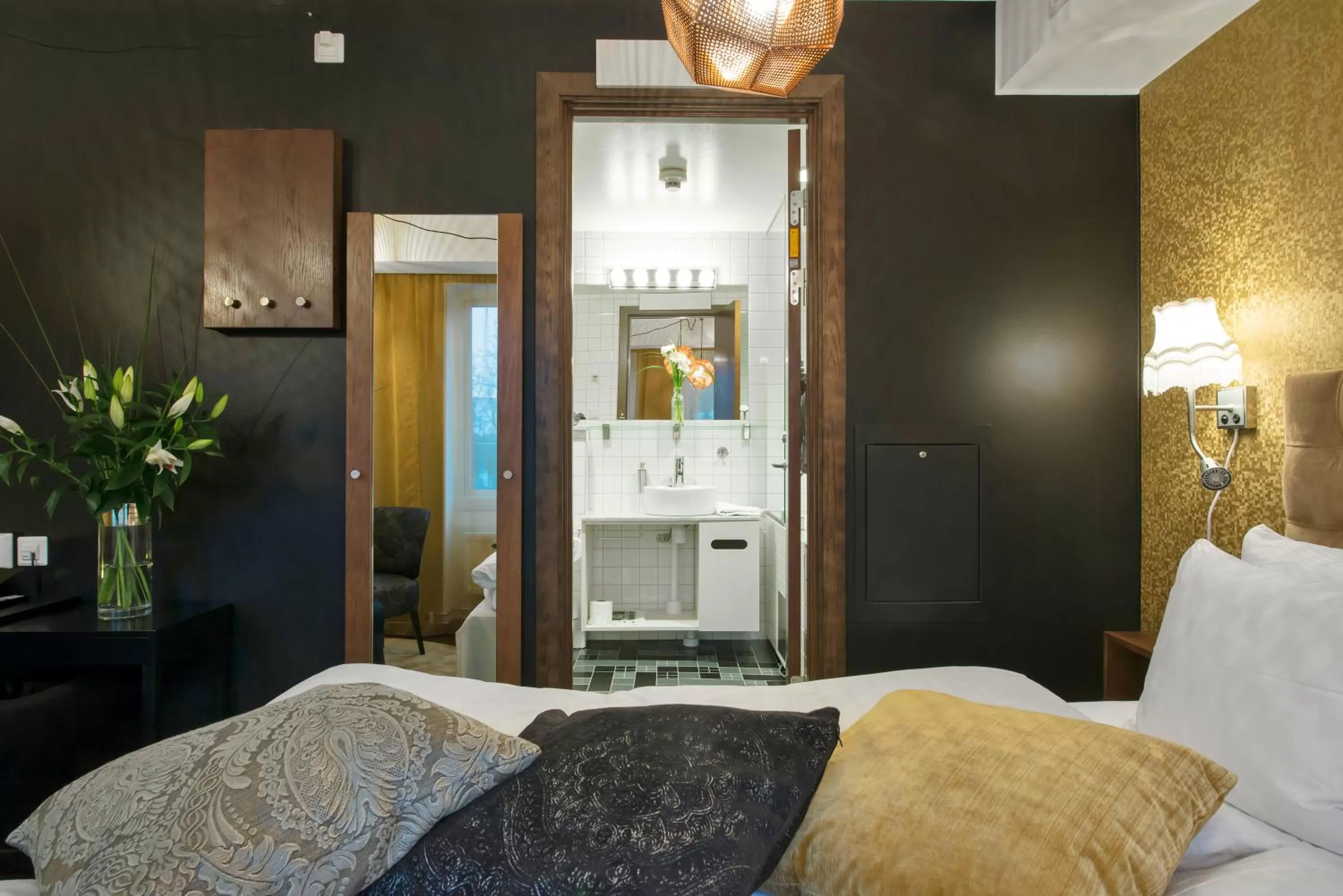 Photo of the whole room, Bed in Best Western Hotel Akersberga