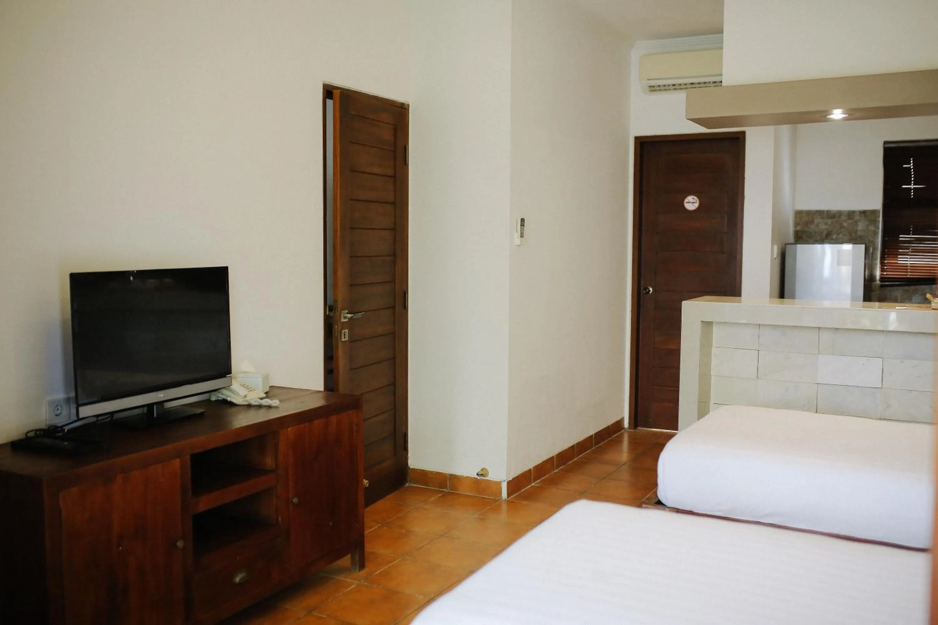 Family Room with Pool View in Vidi Boutique Hotel