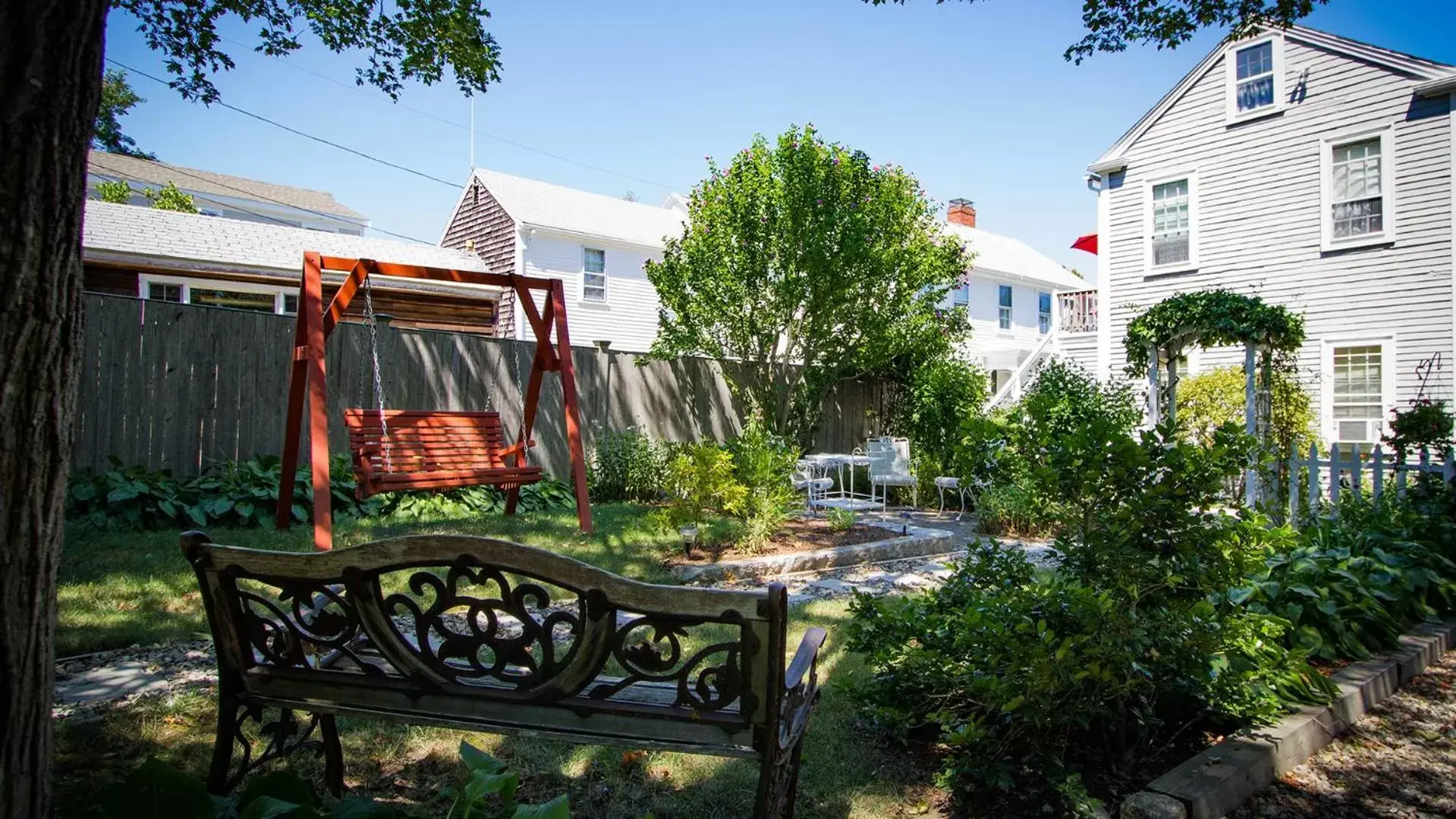 Garden in Sally Webster Inn