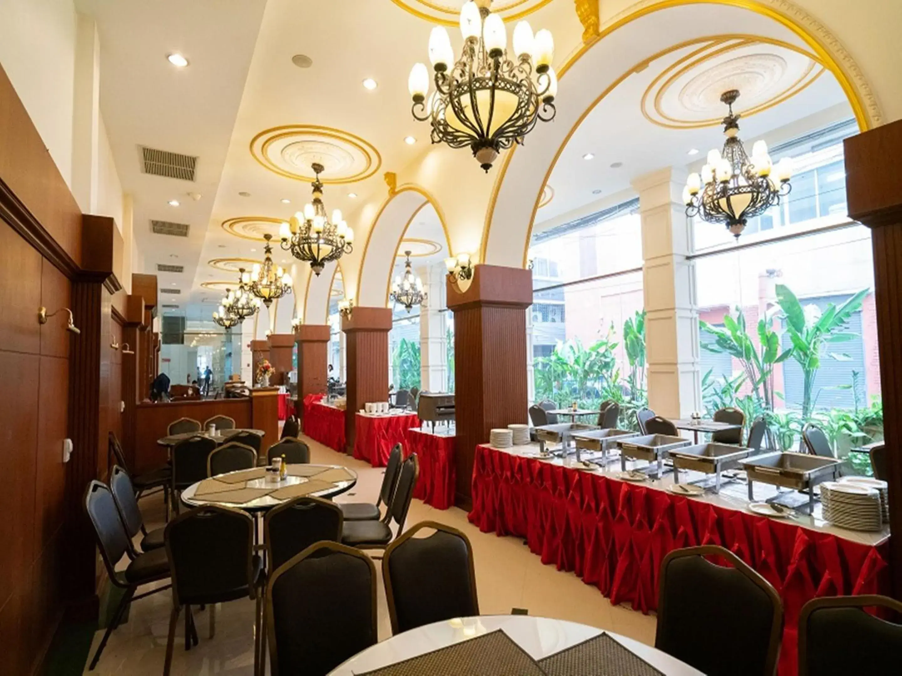 Restaurant/Places to Eat in The Ecotel Bangkok