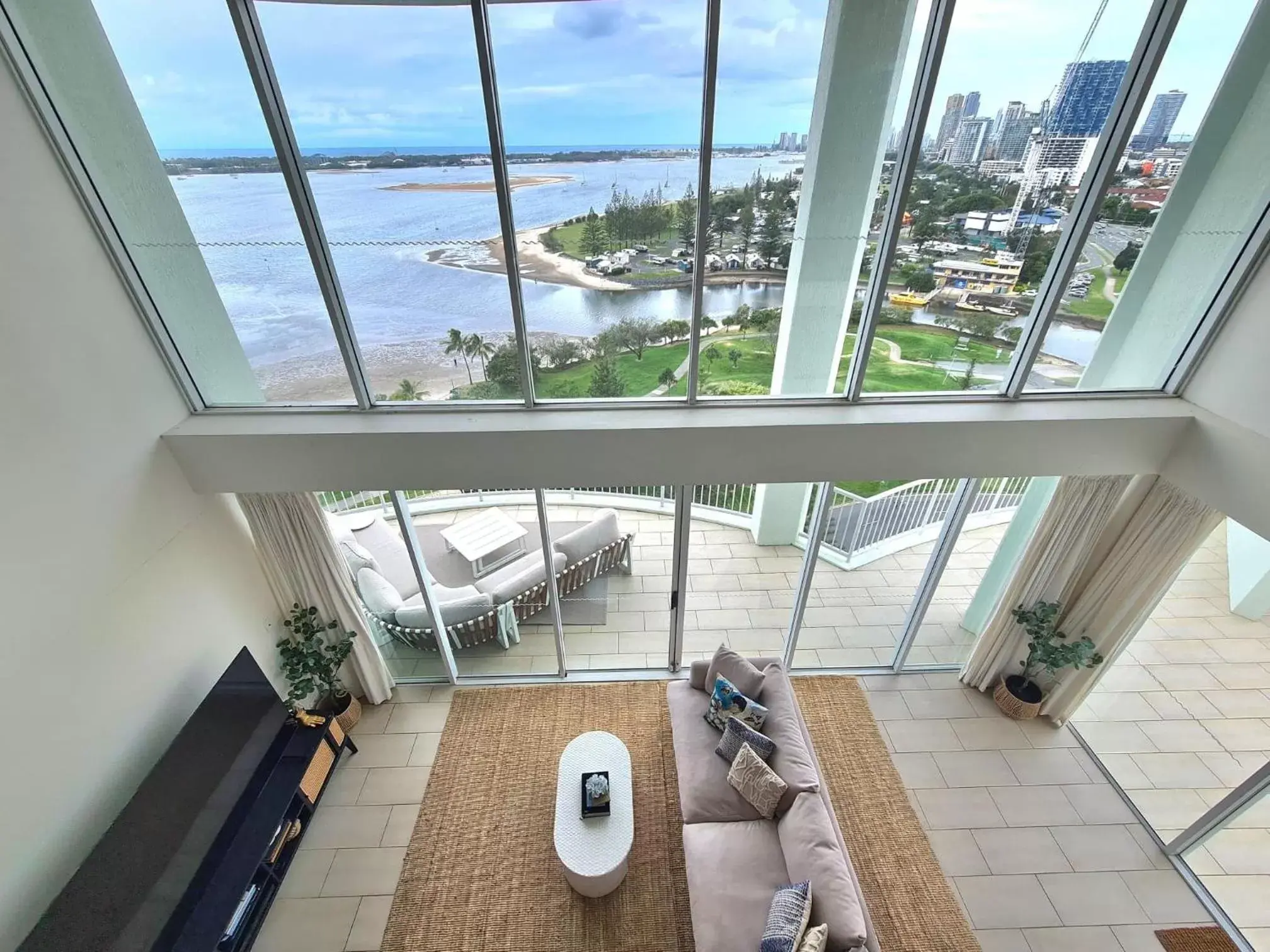 View (from property/room), Balcony/Terrace in Crystal Bay On The Broadwater